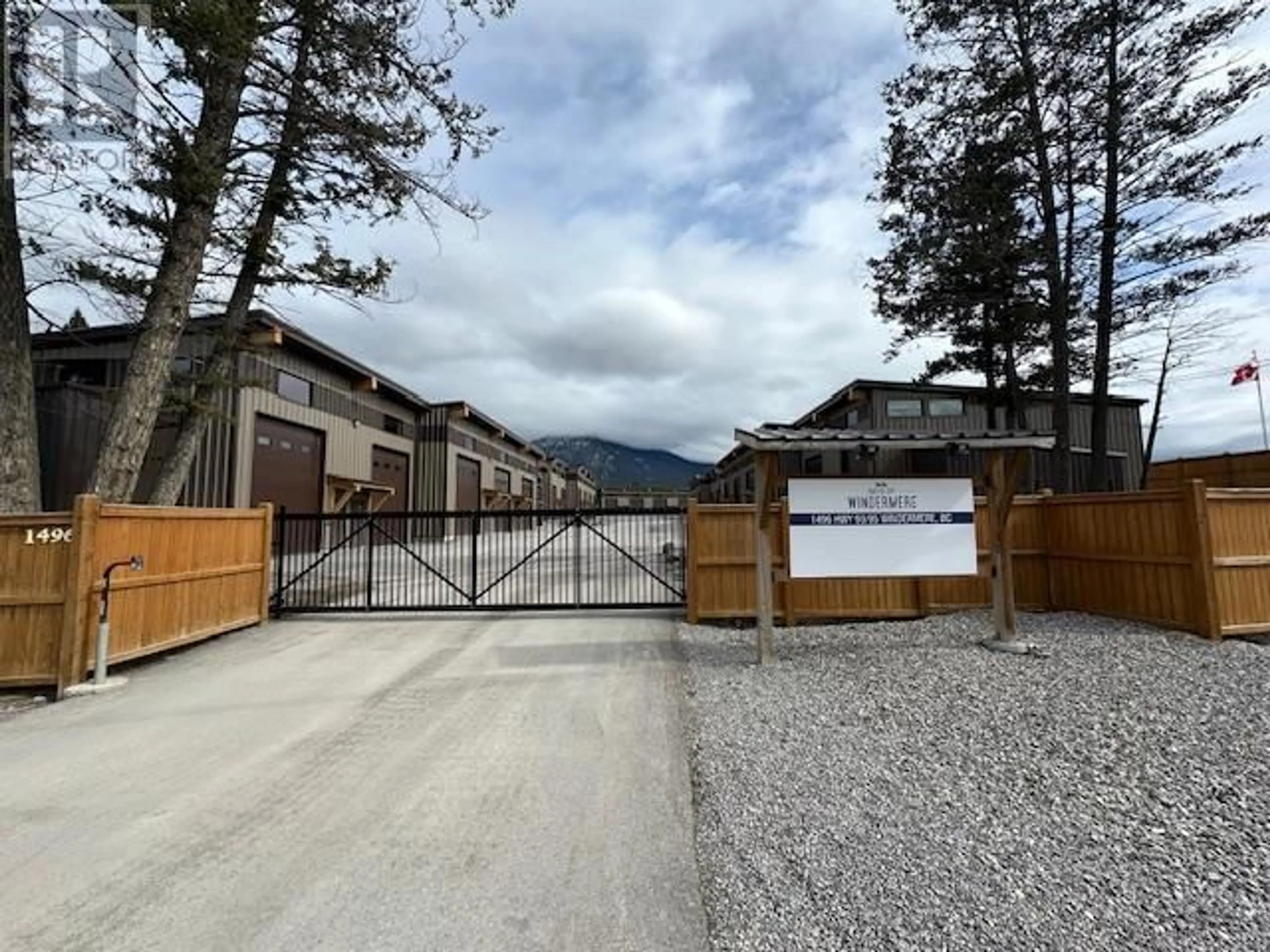 A pic from outside/outdoor area/front of a property/back of a property/a pic from drone, mountain view for 24 - 1496 HIGHWAY 93/95 HIGHWAY, Windermere British Columbia V0B2L1