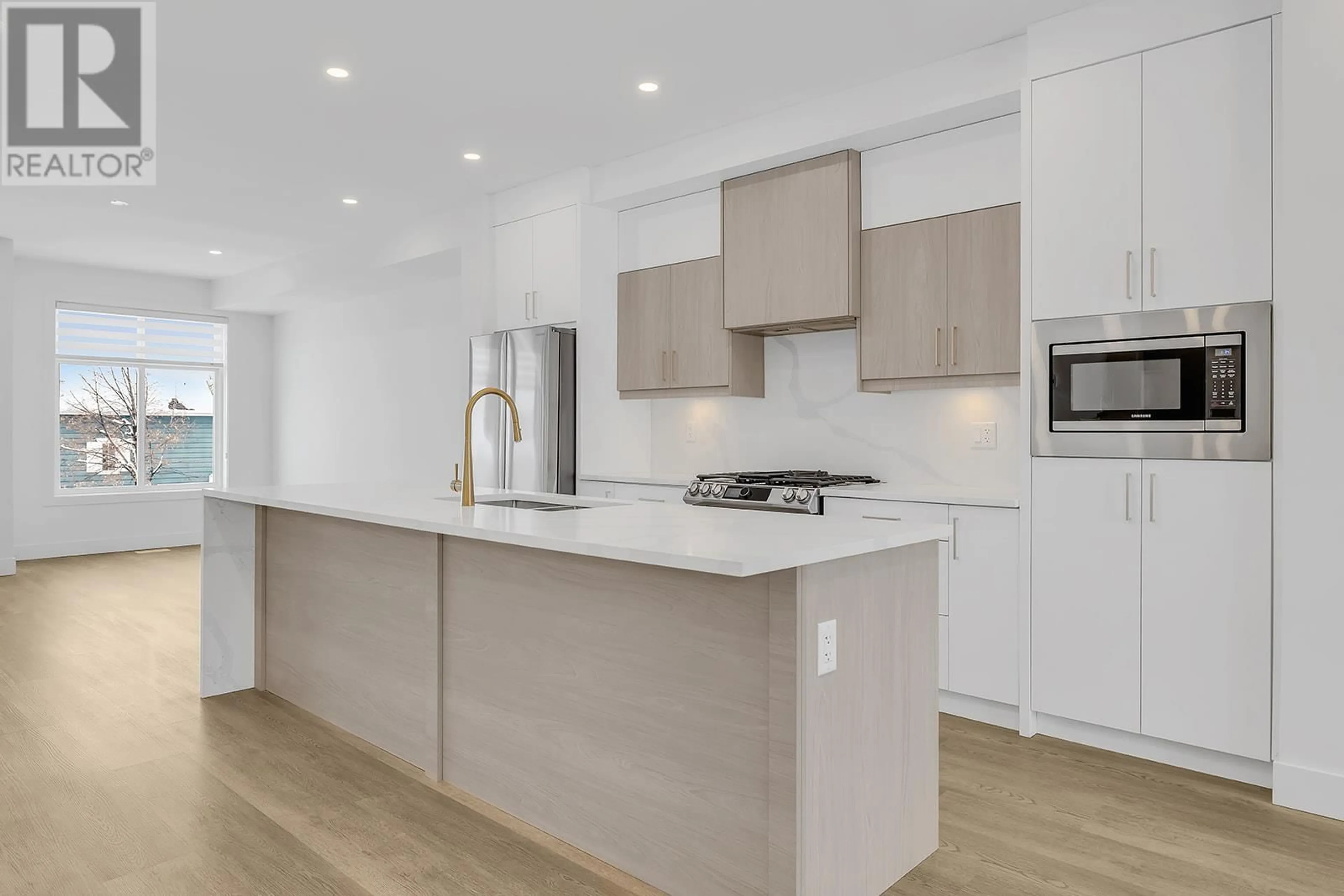 Open concept kitchen, unknown for 112 - 5300 MAIN STREET, Kelowna British Columbia V1W0C1