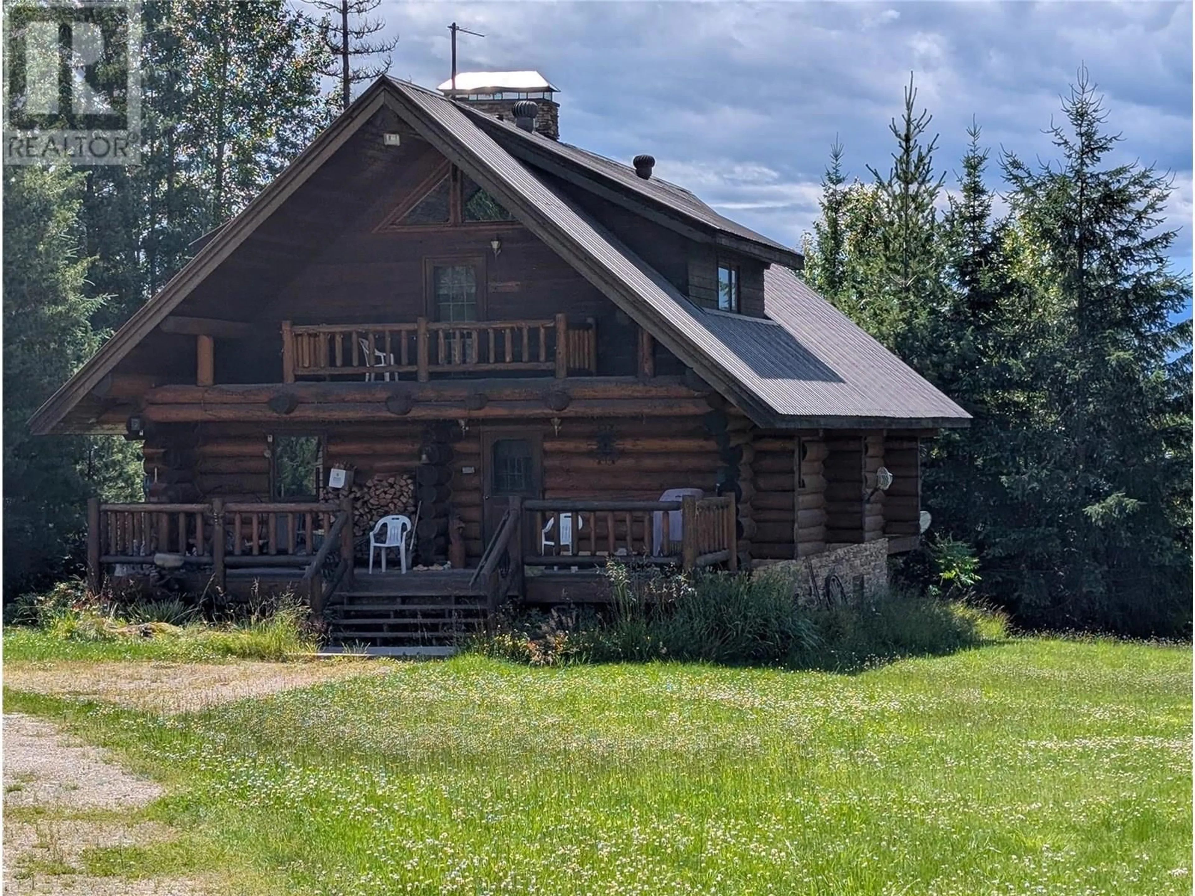 A pic from outside/outdoor area/front of a property/back of a property/a pic from drone, unknown for 1361 HORNING ROAD, Seymour Arm British Columbia V0E1M0