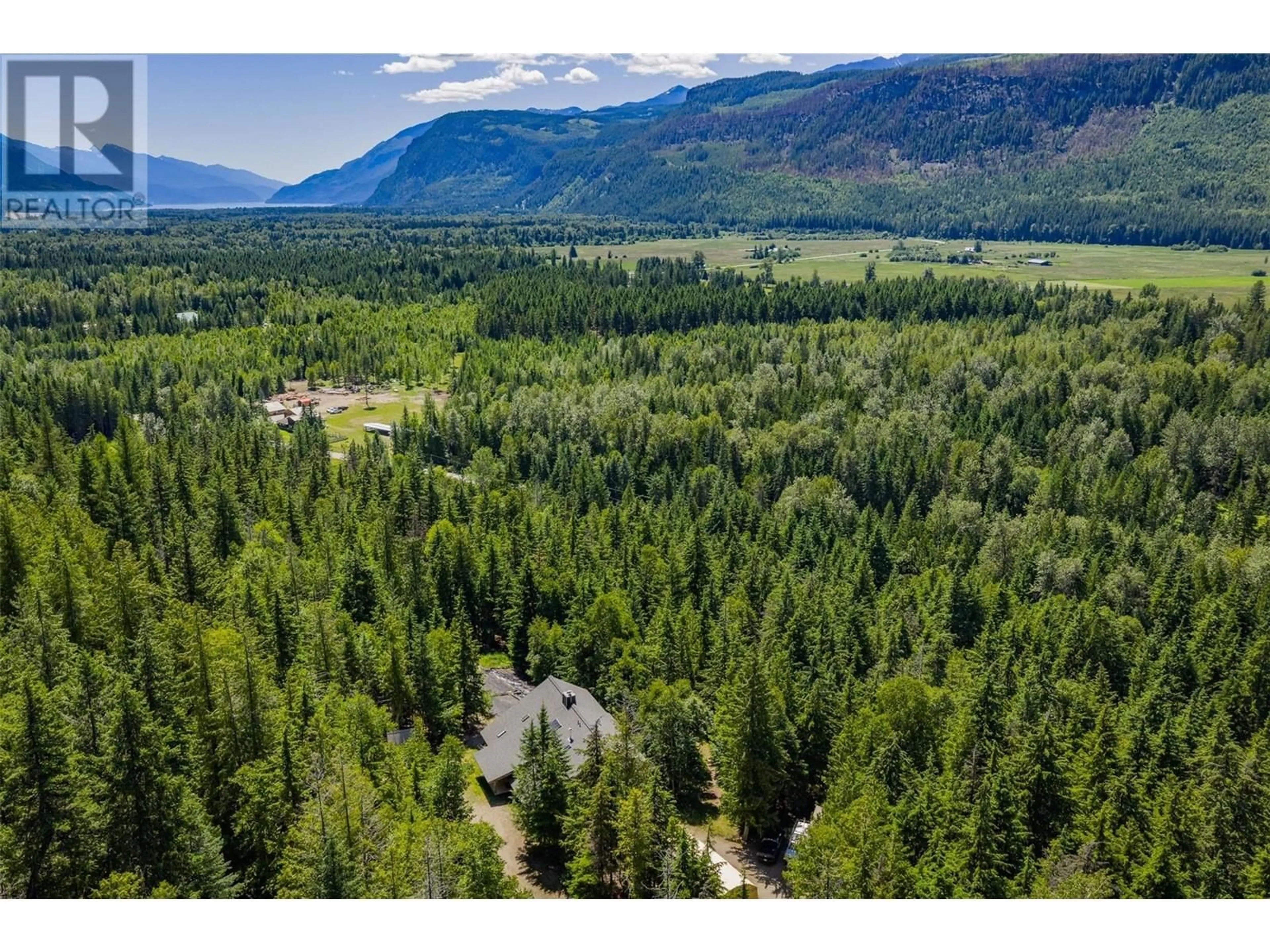 A pic from outside/outdoor area/front of a property/back of a property/a pic from drone, forest/trees view for 282 DUNCAN DAM SITE HAUL ROAD, Meadow Creek British Columbia V0G1N0