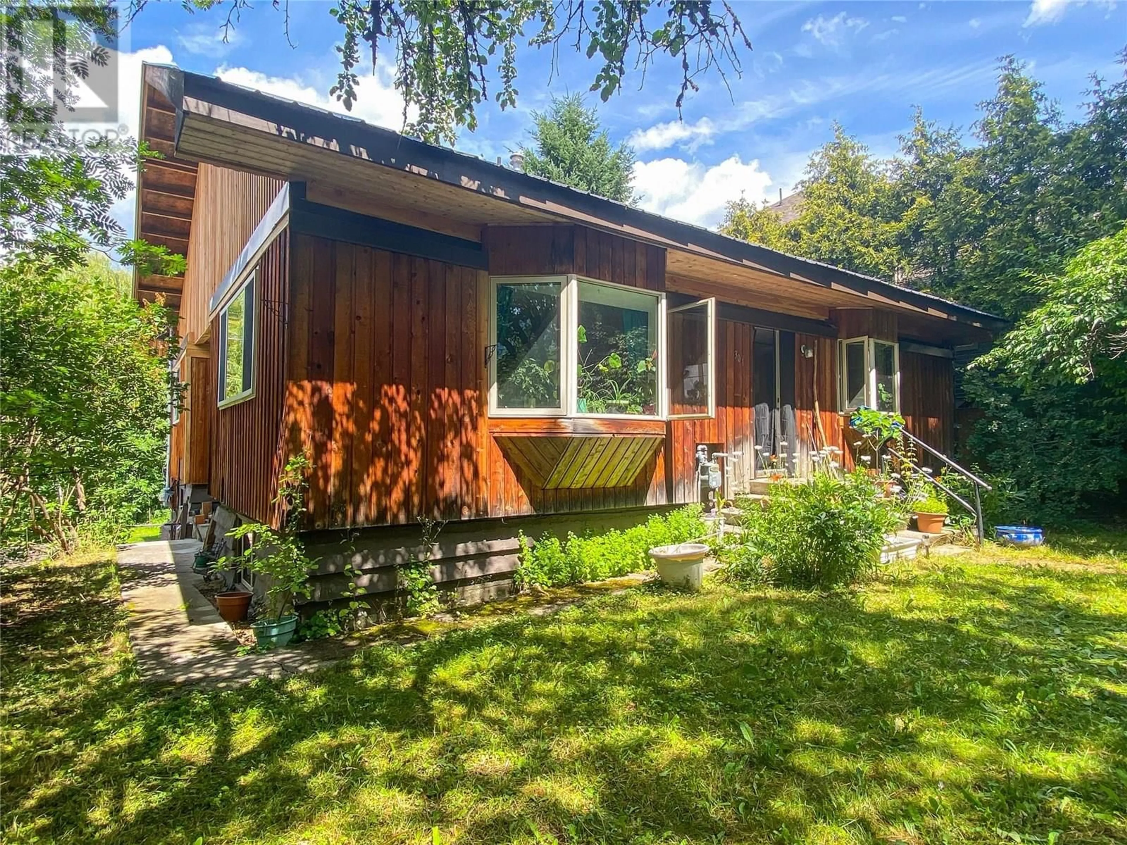 Unknown for 301 HART STREET, Nelson British Columbia V1L5N4