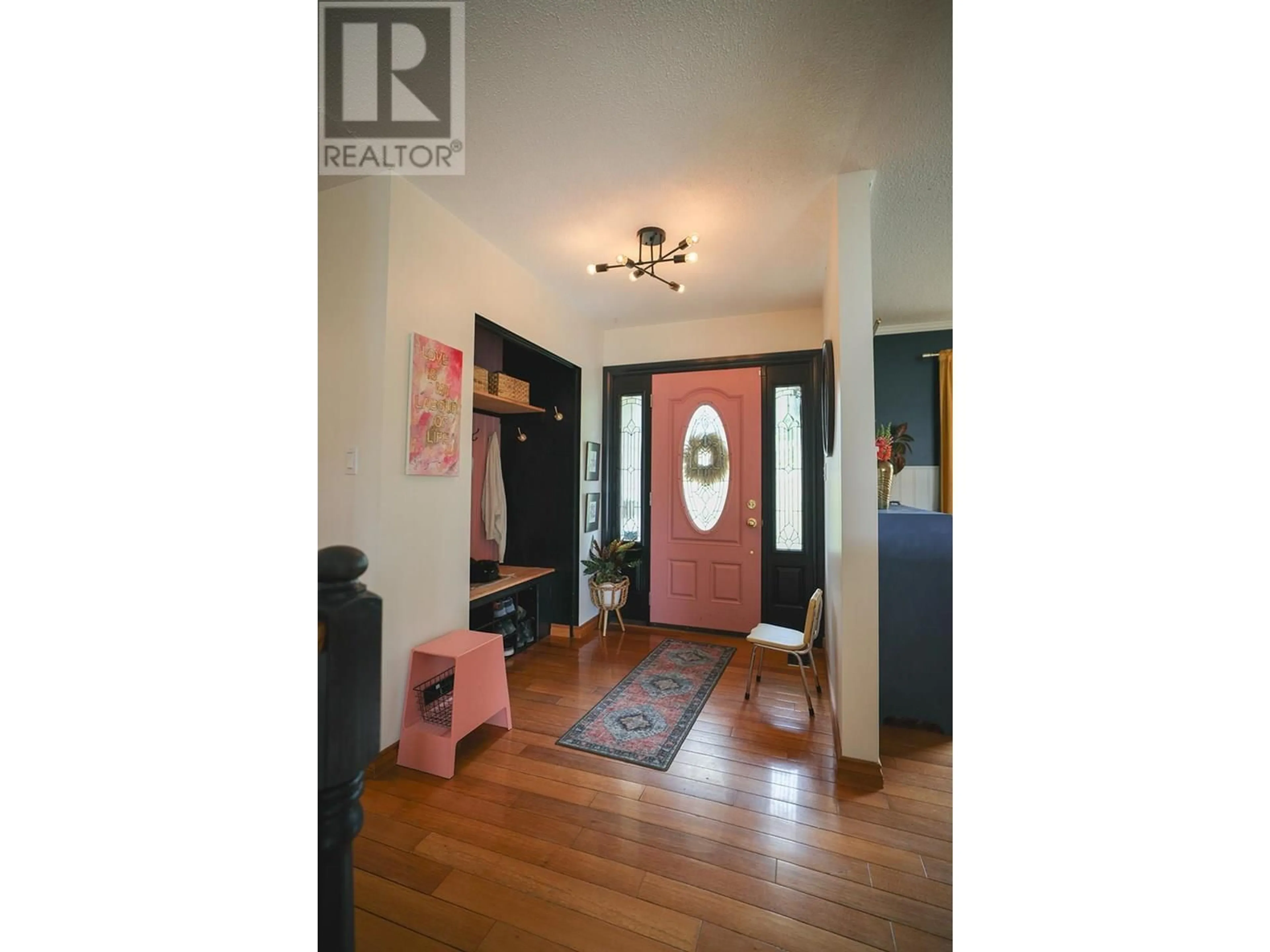 Indoor entryway for 7089 LONGACRE DRIVE, Vernon British Columbia V1H1H8