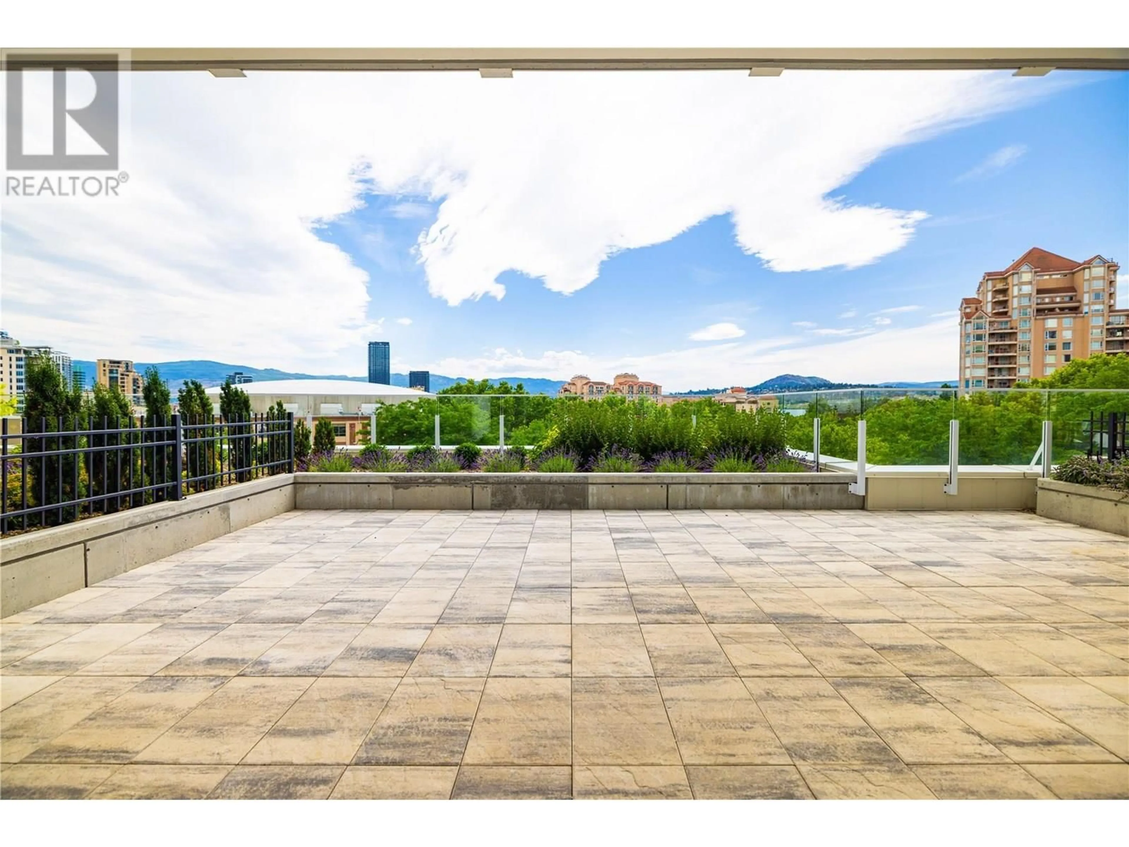 Patio, unknown for 402 - 1181 SUNSET DRIVE, Kelowna British Columbia V1Y0L4