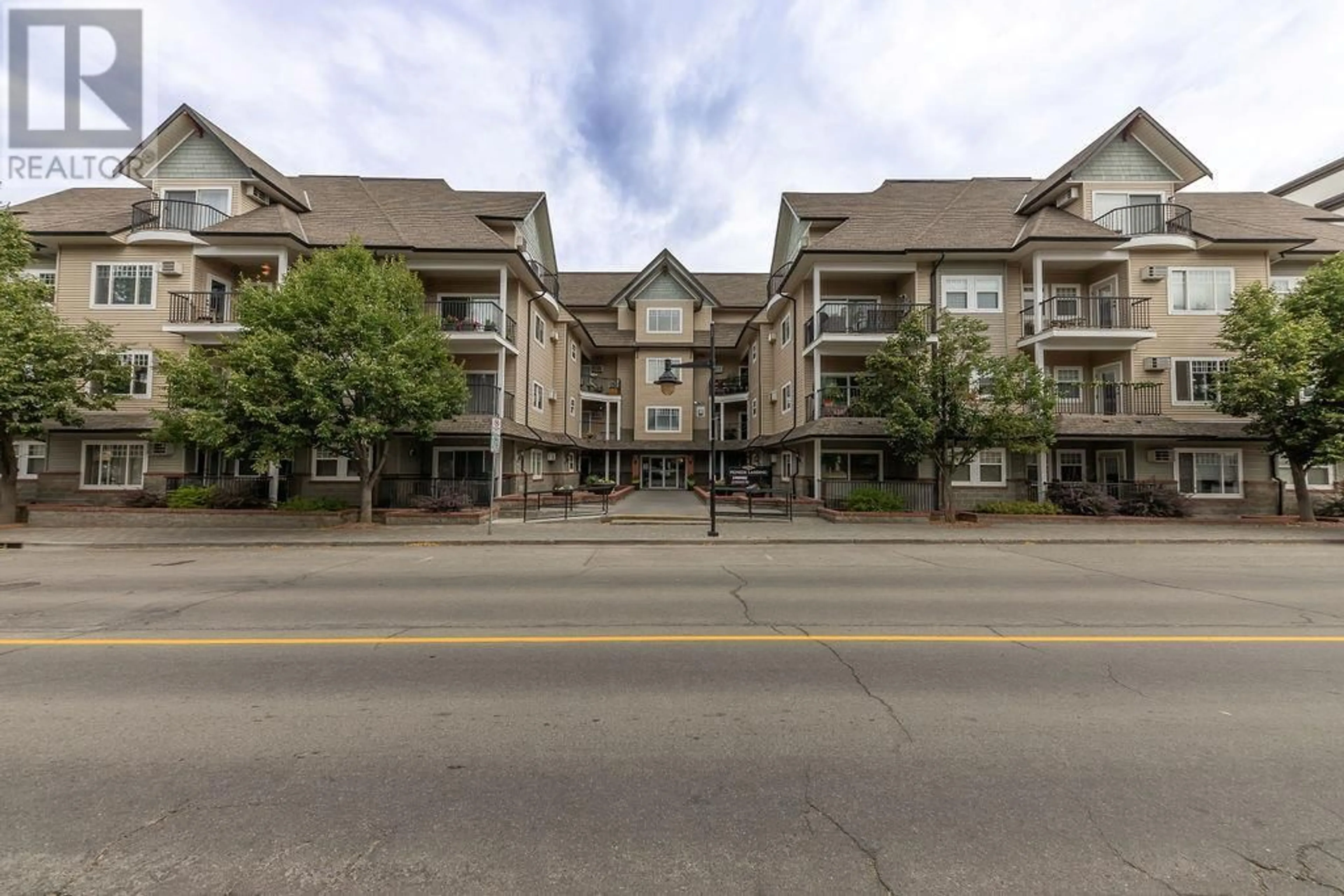 Unknown for 111 - 550 LORNE STREET, Kamloops British Columbia V2C1W3