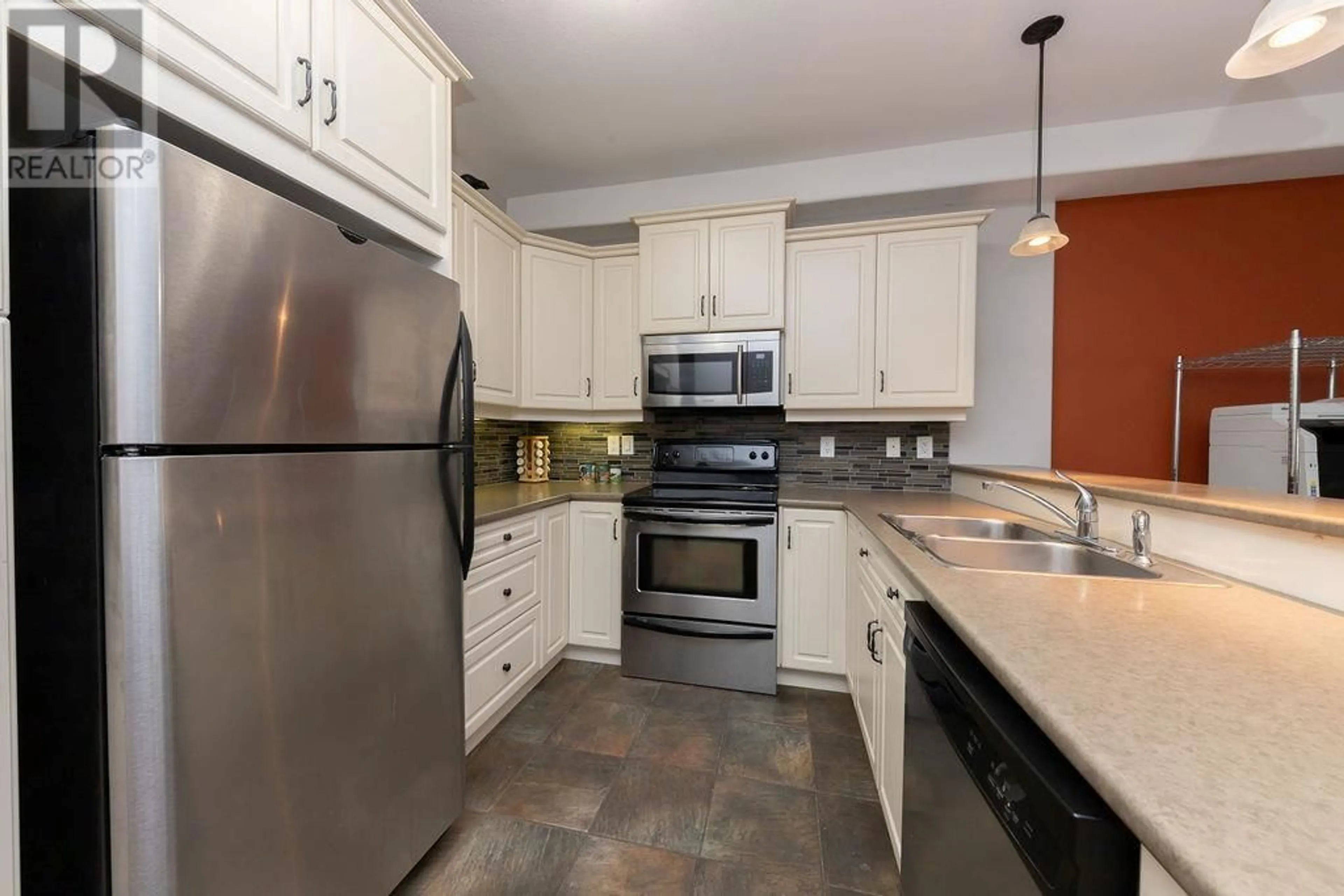 Standard kitchen, ceramic/tile floor for 111 - 550 LORNE STREET, Kamloops British Columbia V2C1W3
