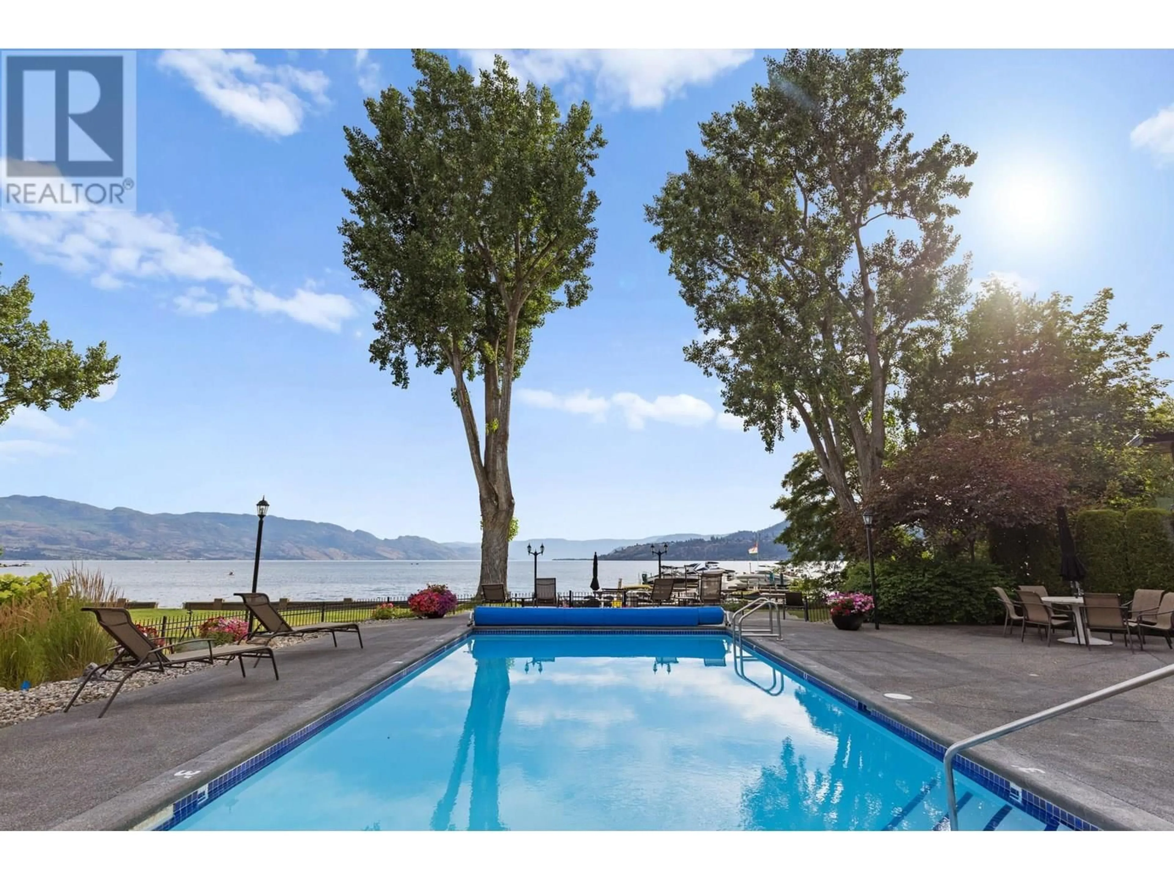 Pool for 310 - 2900 ABBOTT STREET, Kelowna British Columbia V1Y1G6