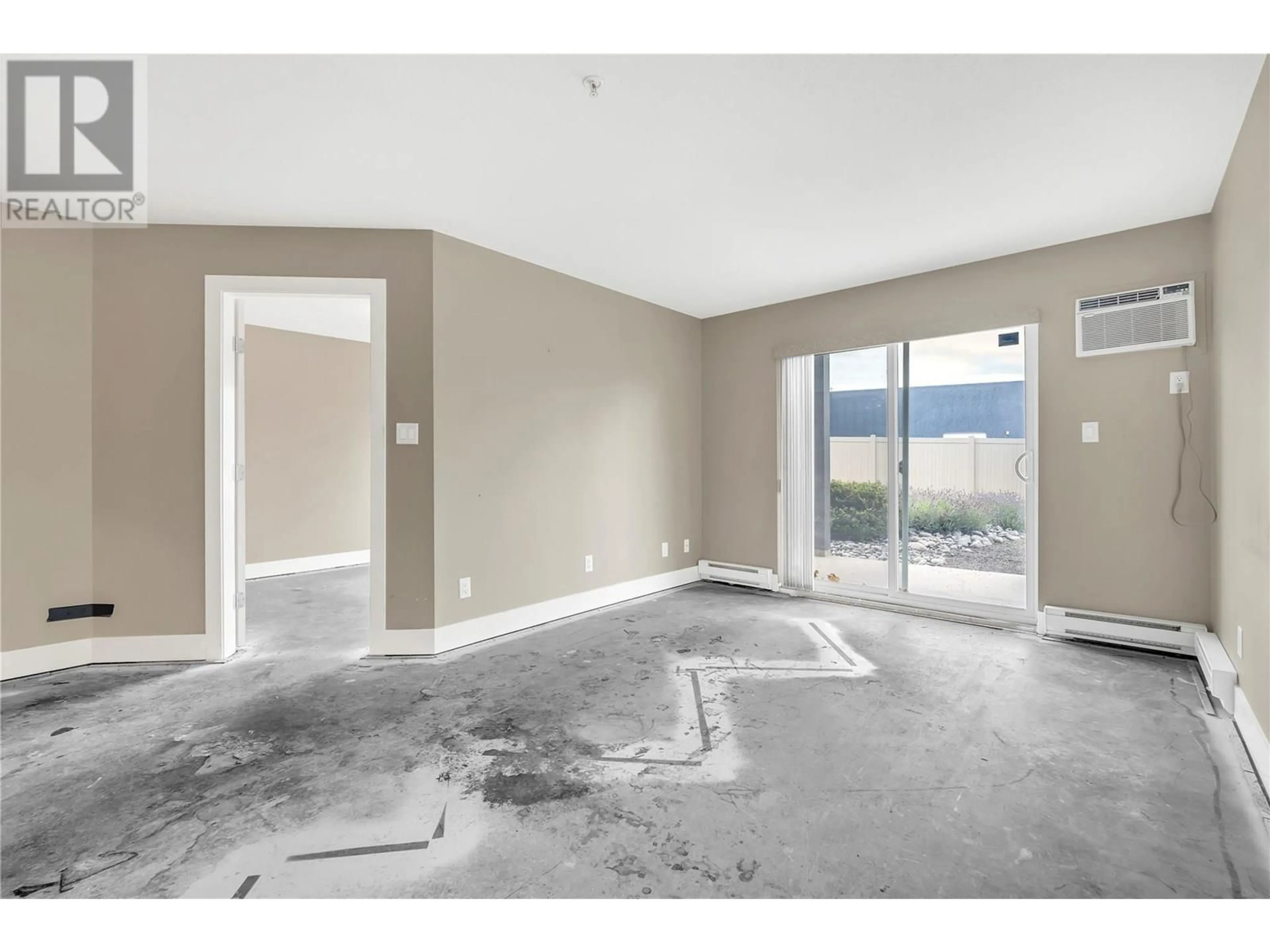 A pic of a room for 108 - 246 HASTINGS AVENUE, Penticton British Columbia V2A2V6