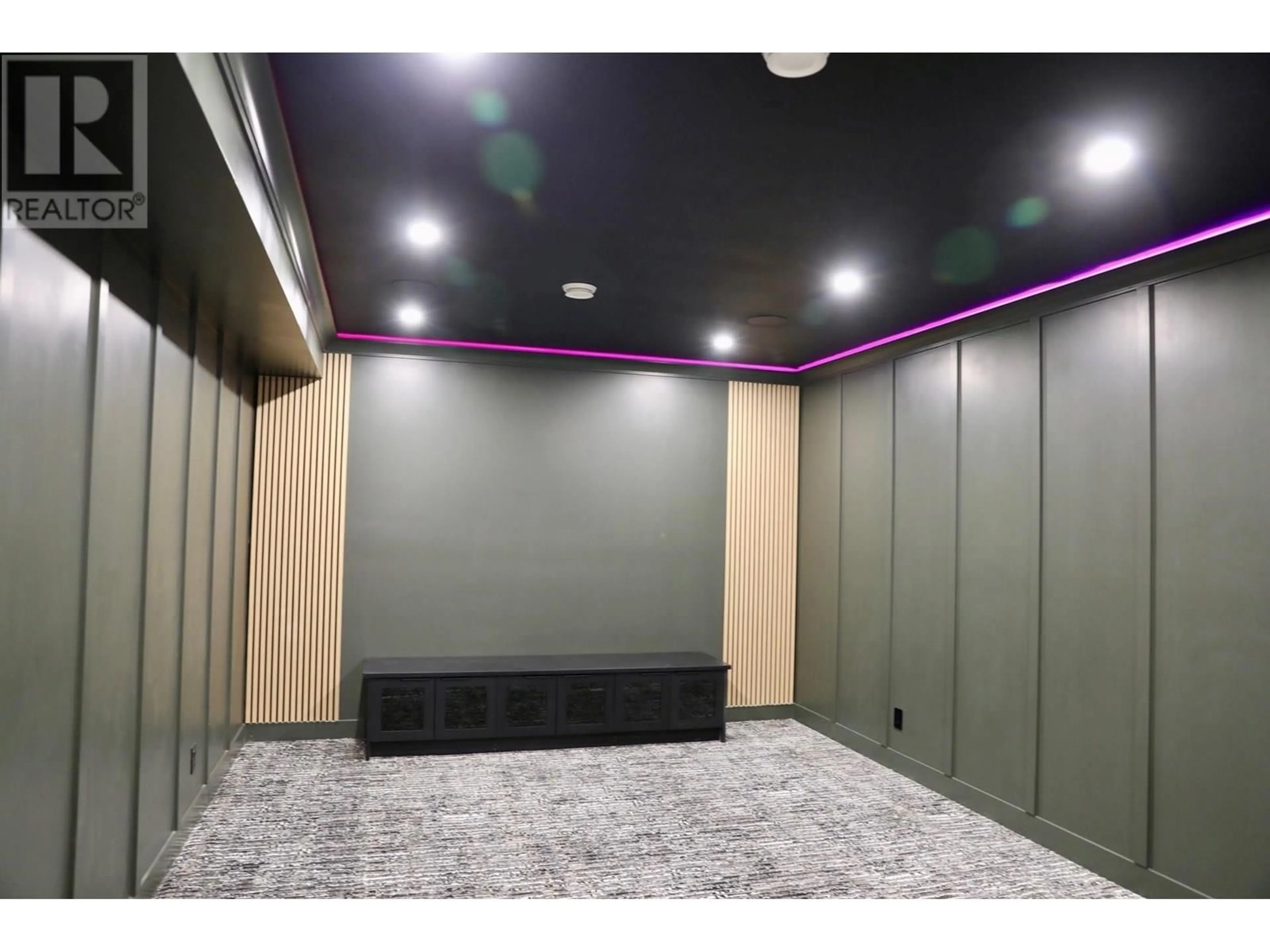 Home theater for 3806 TORREY PINES DRIVE, Osoyoos British Columbia V0H1V4