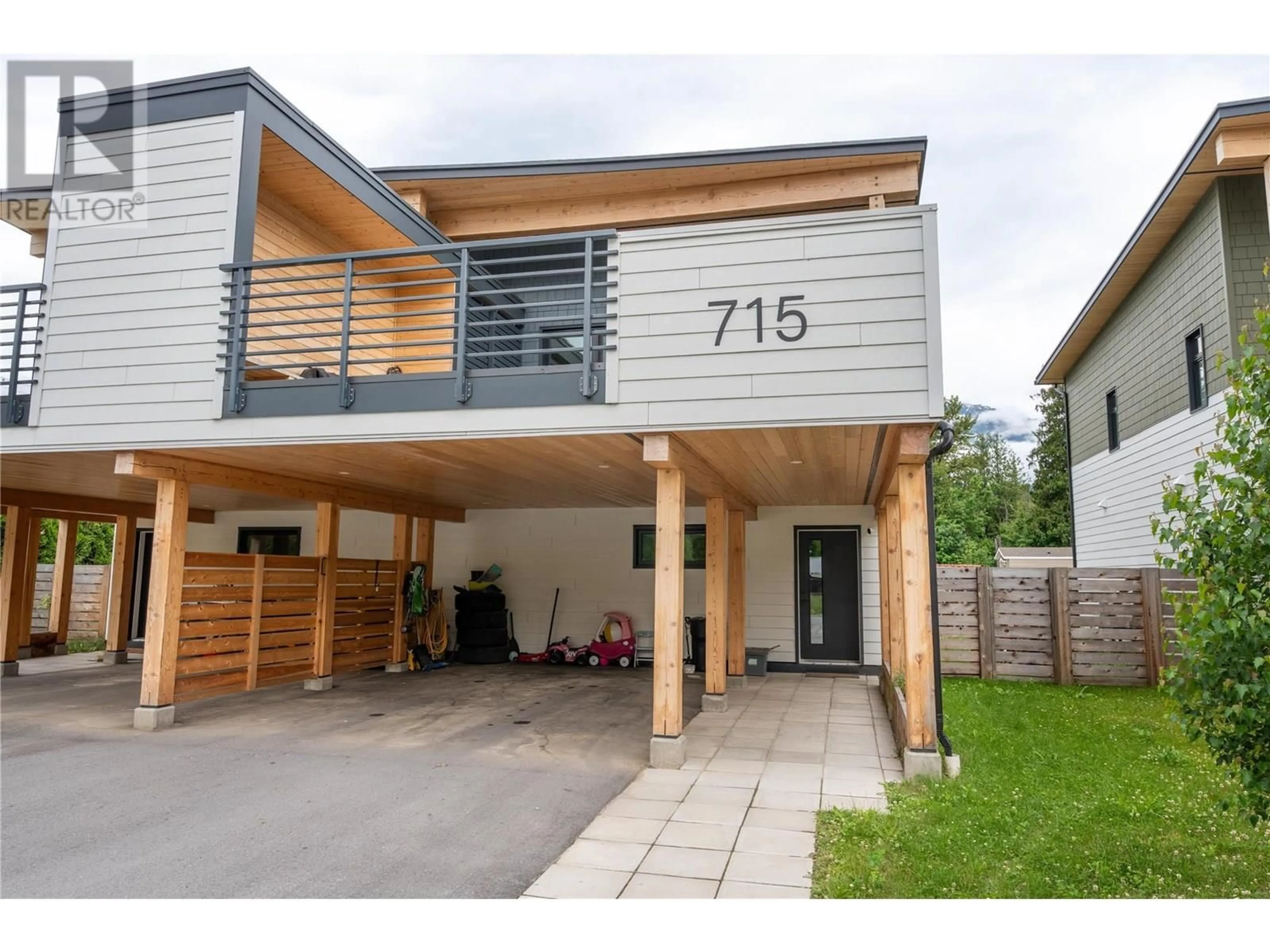 Unknown for 715 OLYNYK ROAD, Revelstoke British Columbia V0E2S0