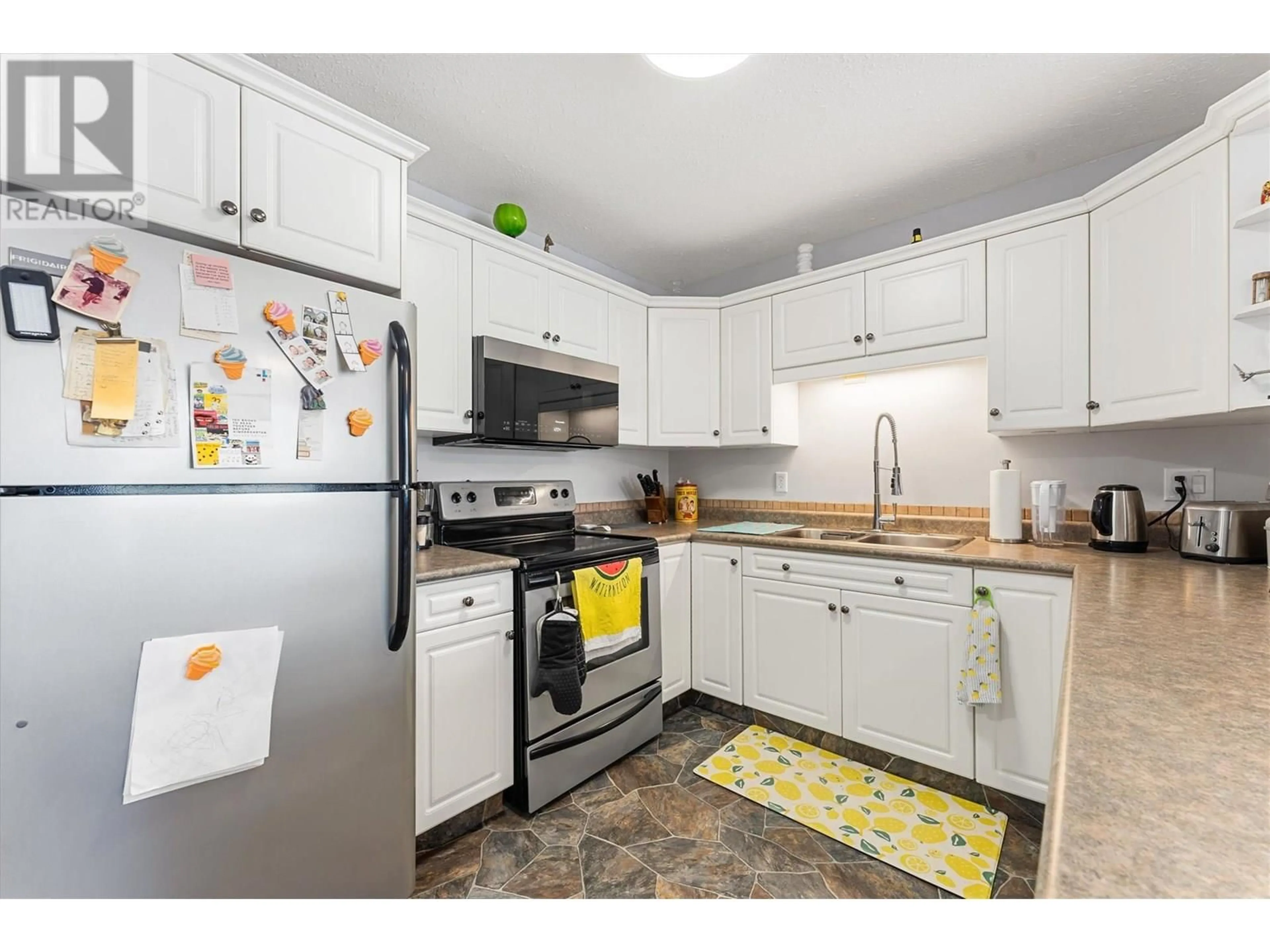 Standard kitchen, unknown for 201 - 290 MILLS ROAD, Kelowna British Columbia V1X4G8
