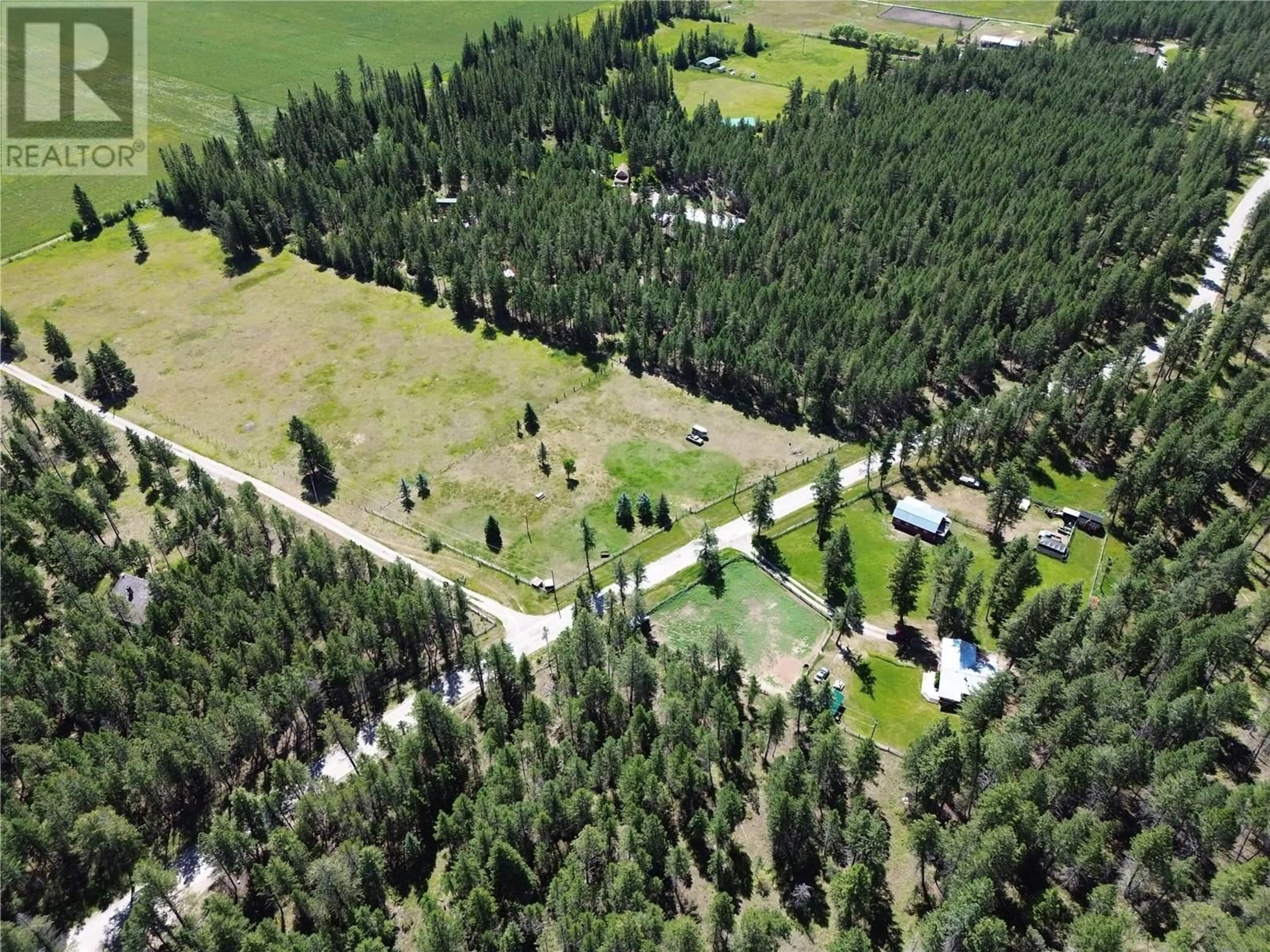 A pic from outside/outdoor area/front of a property/back of a property/a pic from drone, forest/trees view for 3481 ISLAND POND ROAD ROAD, Skookumchuck British Columbia V0B2E0