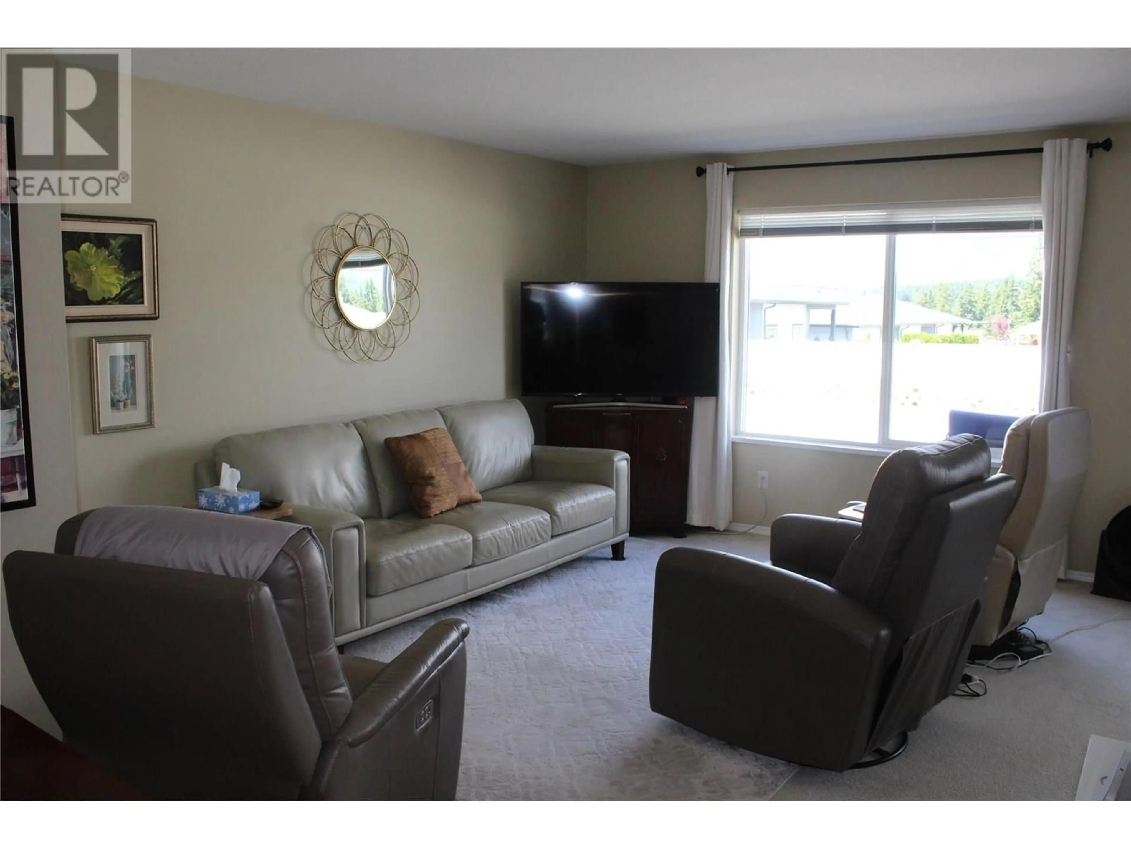Living room with furniture, unknown for 24 - 2951 11 AVENUE NORTHEAST, Salmon Arm British Columbia V1E1V8