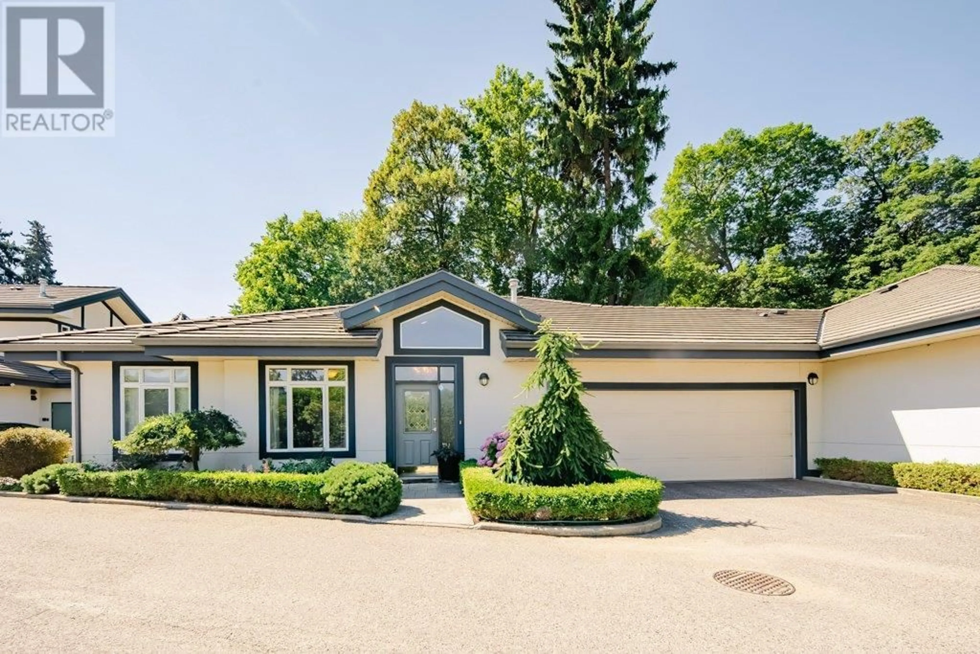 Unknown for 106 - 1986 BOWES STREET, Kelowna British Columbia V1Y3C3