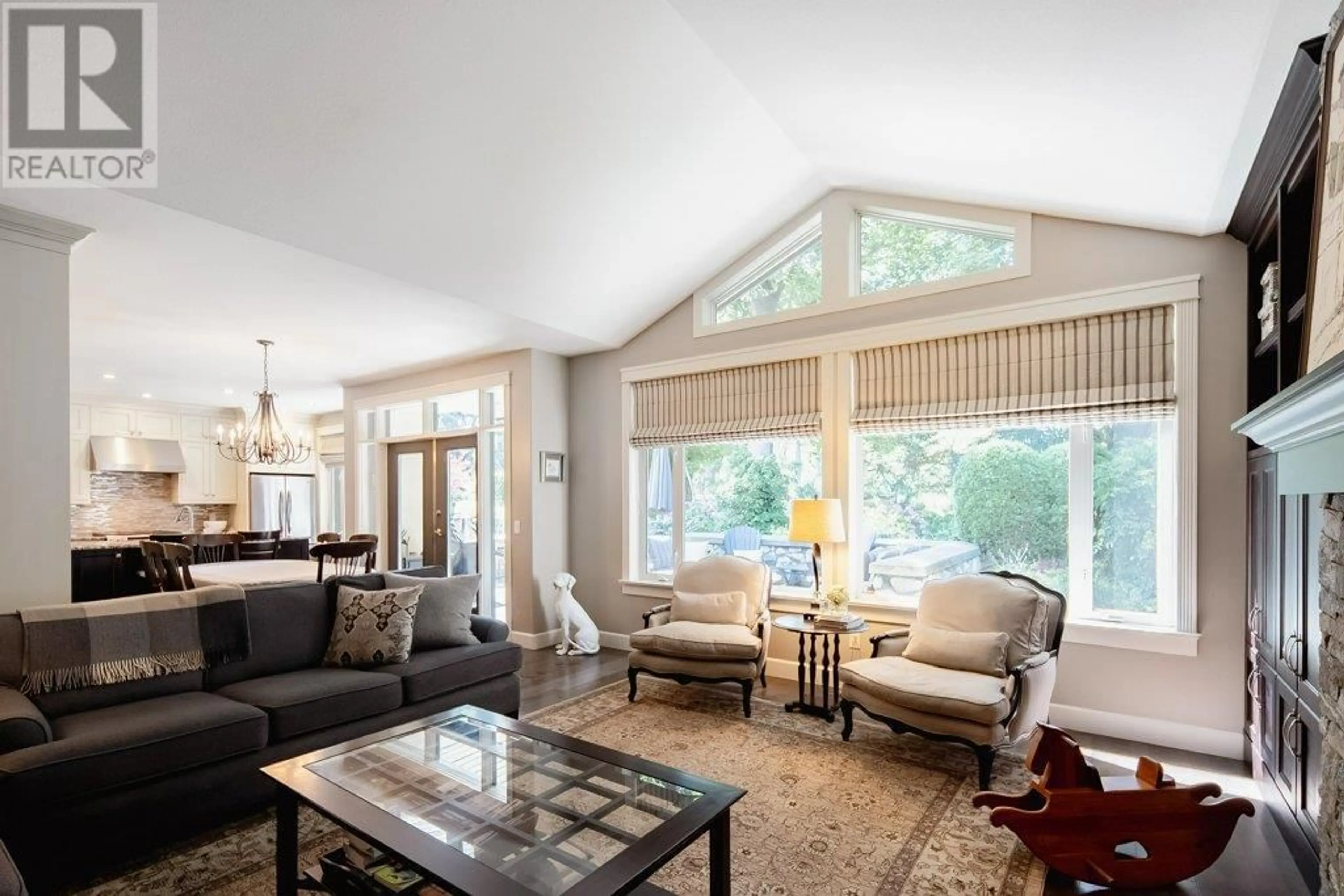 Living room with furniture, unknown for 106 - 1986 BOWES STREET, Kelowna British Columbia V1Y3C3