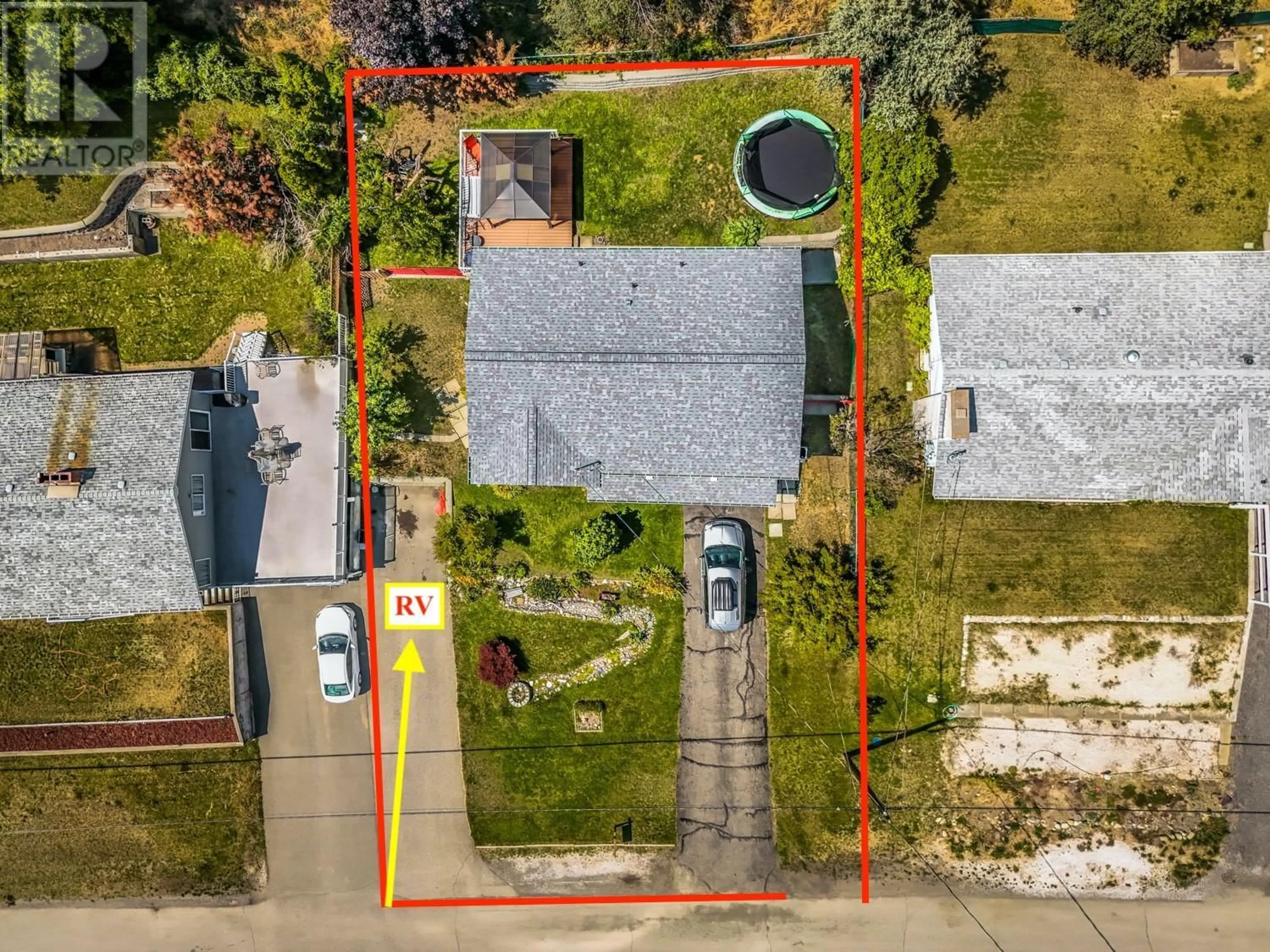 A pic from outside/outdoor area/front of a property/back of a property/a pic from drone, street for 357 PINE STREET, Lillooet British Columbia V0K1V0