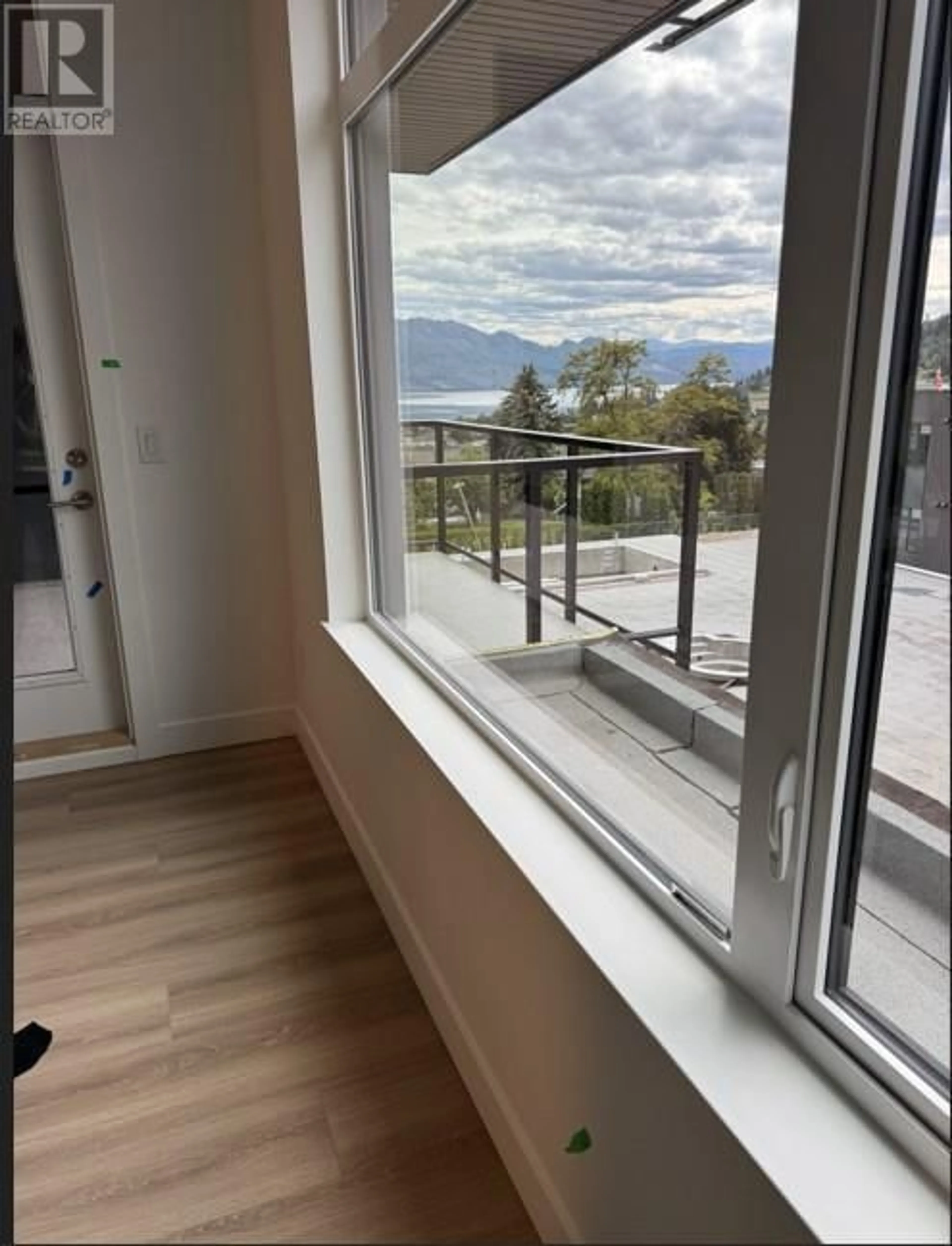 Balcony in the apartment, water/lake/river/ocean view for 303 - 2750 OLALLA ROAD, West Kelowna British Columbia V1Z2A9