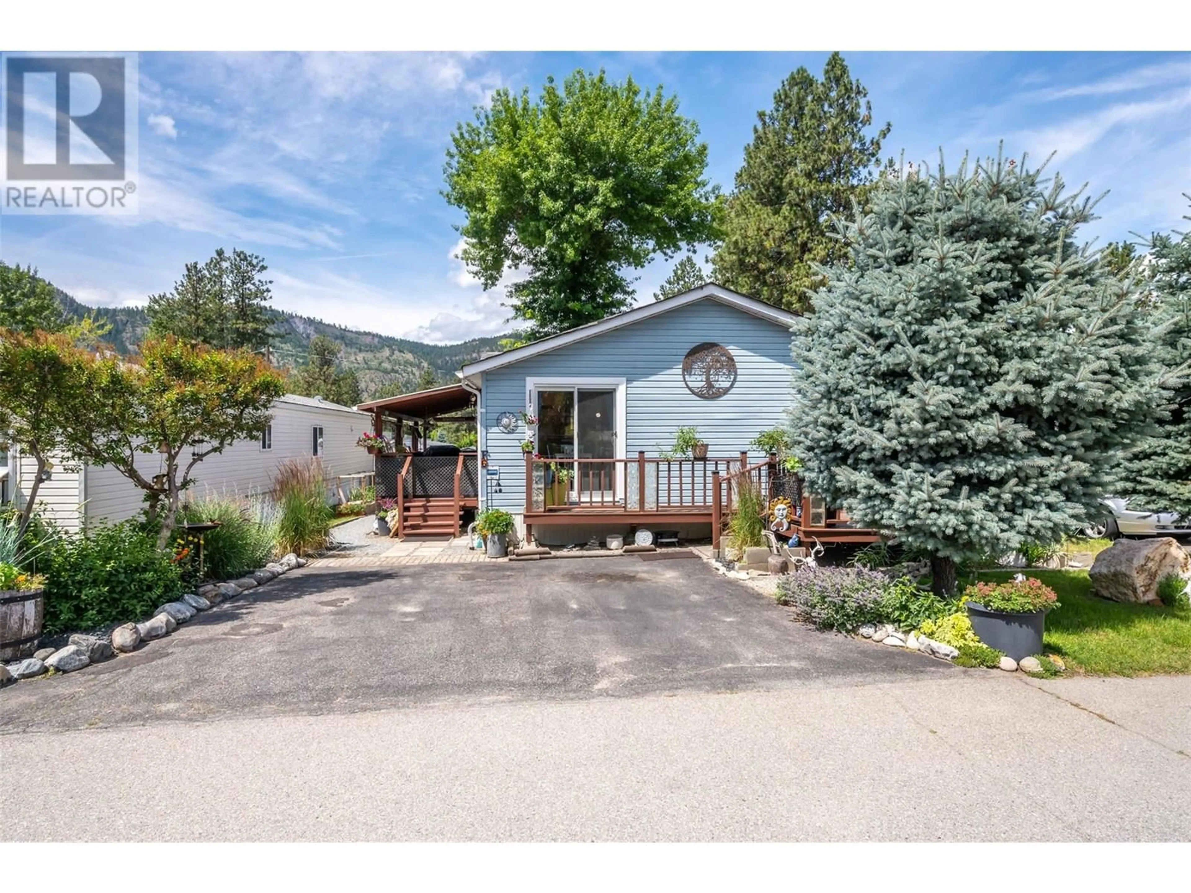 Home with vinyl exterior material, mountain view for F6 - 4505 MCLEAN CREEK ROAD, Okanagan Falls British Columbia V0H1R1