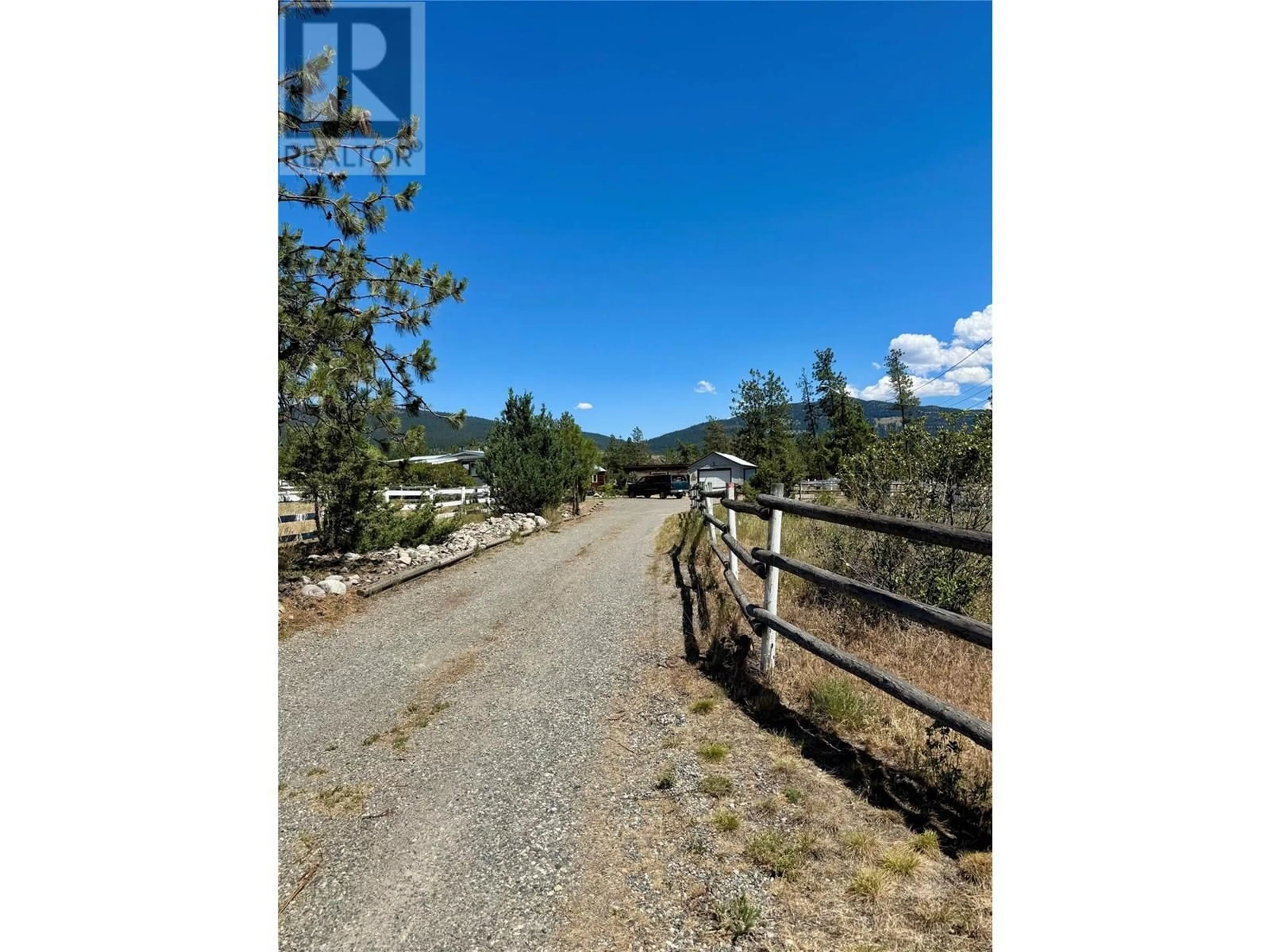 A pic from outside/outdoor area/front of a property/back of a property/a pic from drone, unknown for 2528 ABERDEEN ROAD, Merritt British Columbia V0K1Y0