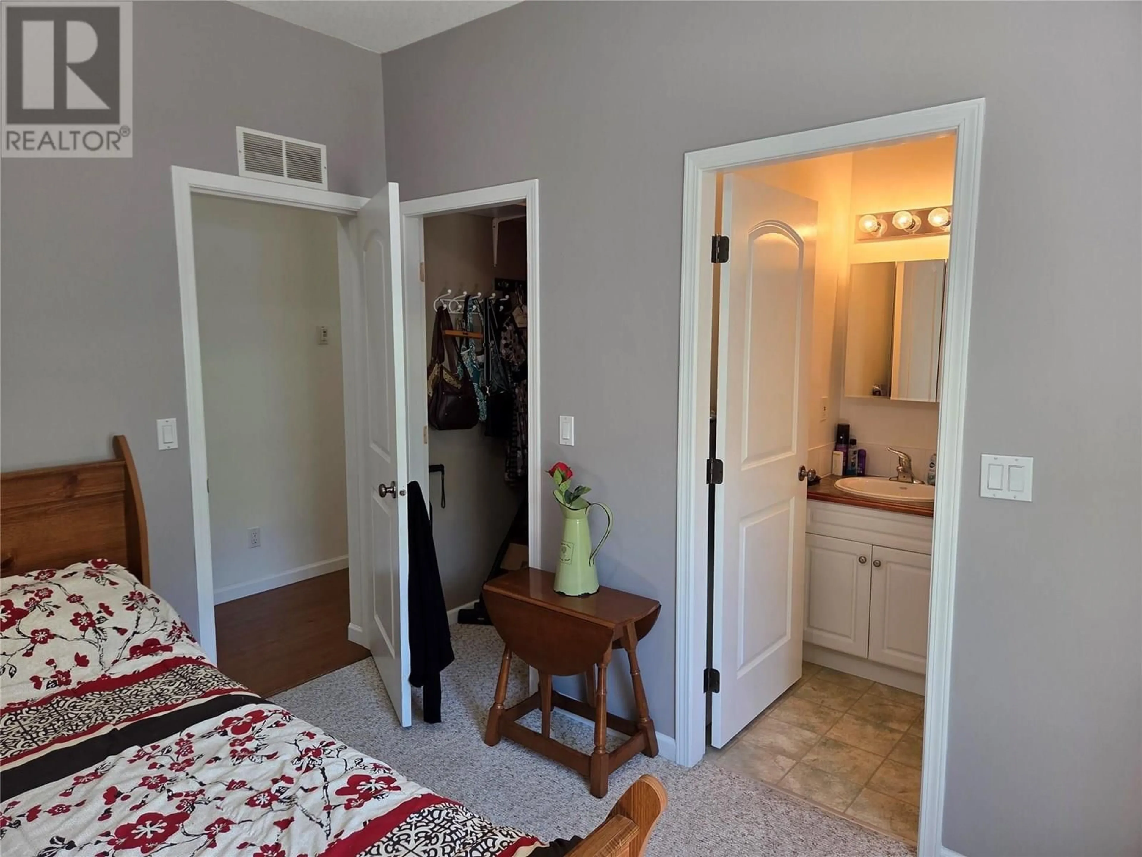 A pic of a room for 715 9TH AVENUE, Keremeos British Columbia V0X1N3