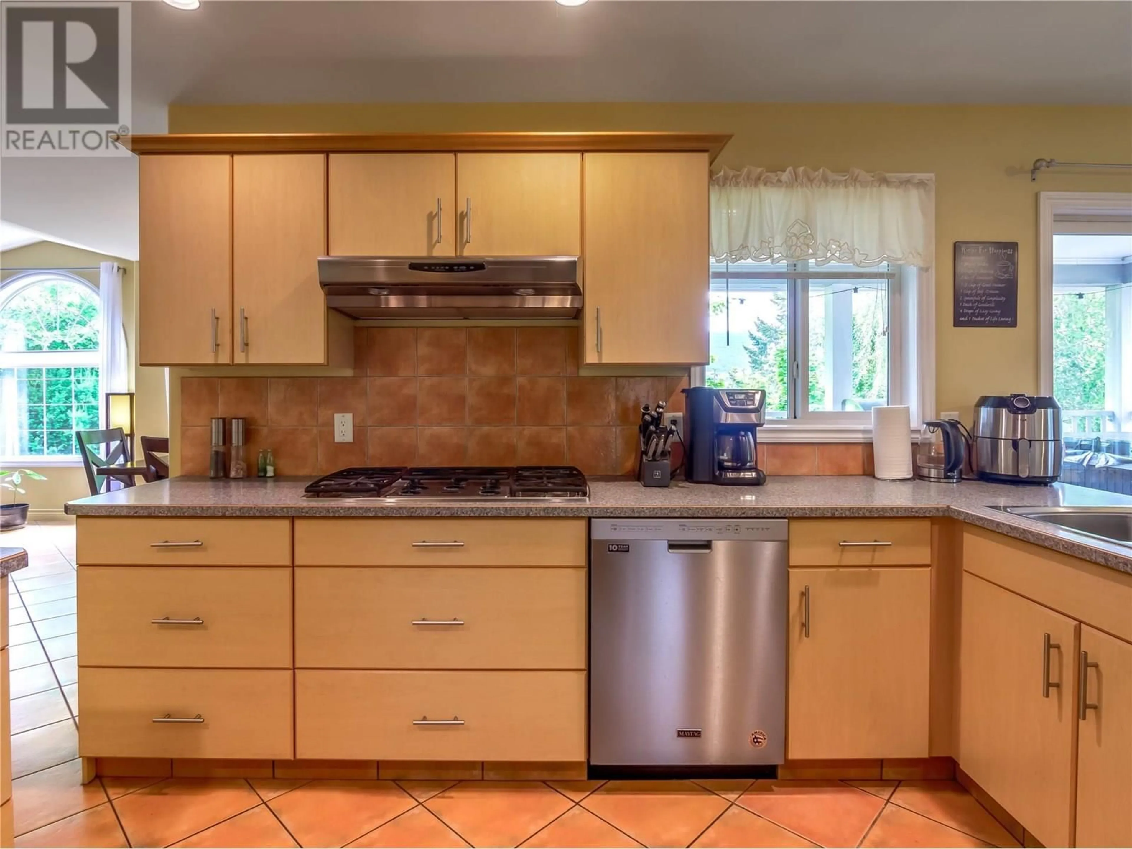 Standard kitchen, ceramic/tile floor for 5918 KENNEDY STREET, Summerland British Columbia V0H1Z1