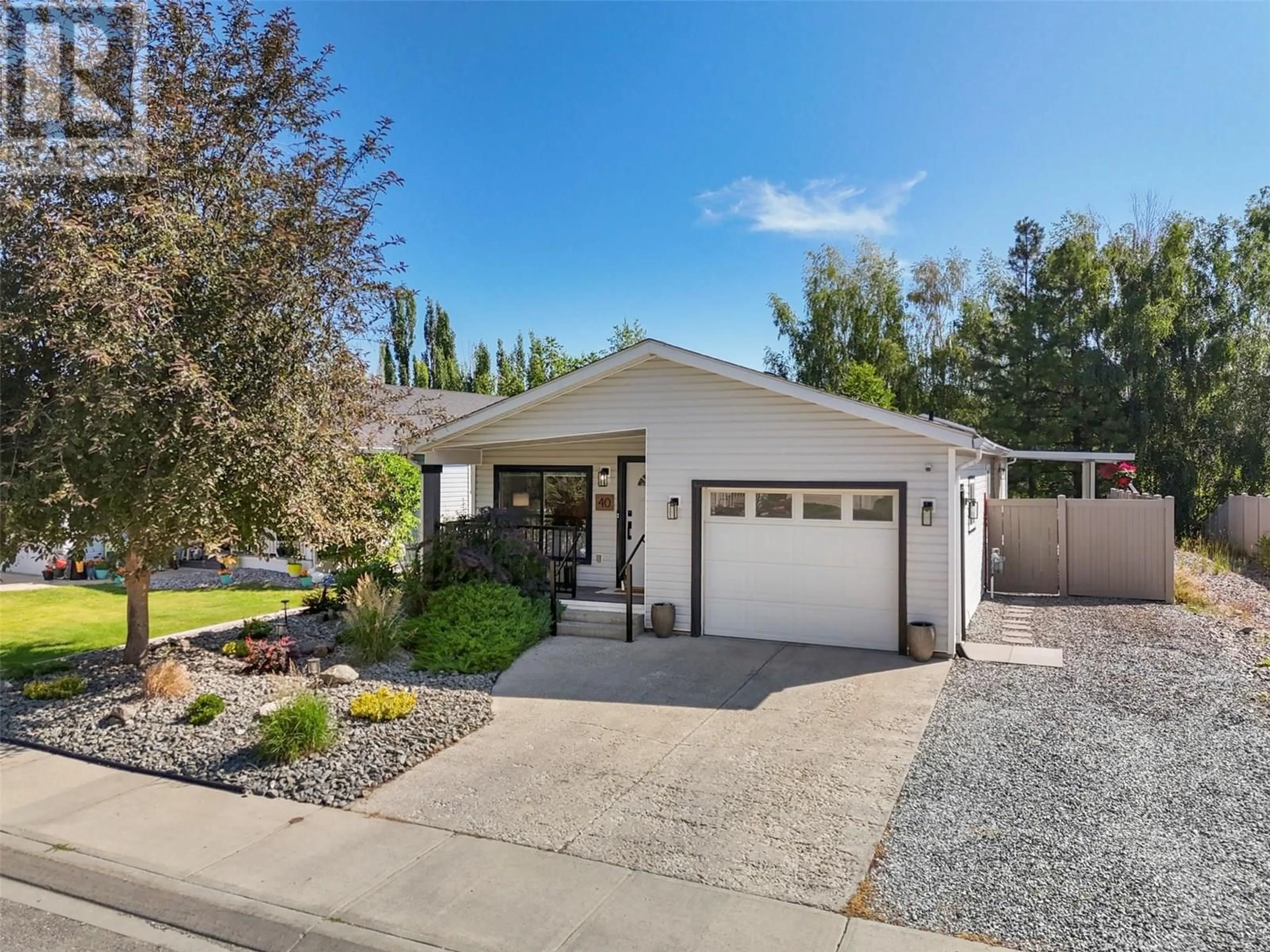 Home with vinyl exterior material, street for 40 - 1951 LODGEPOLE DRIVE, Kamloops British Columbia V1S1Y1
