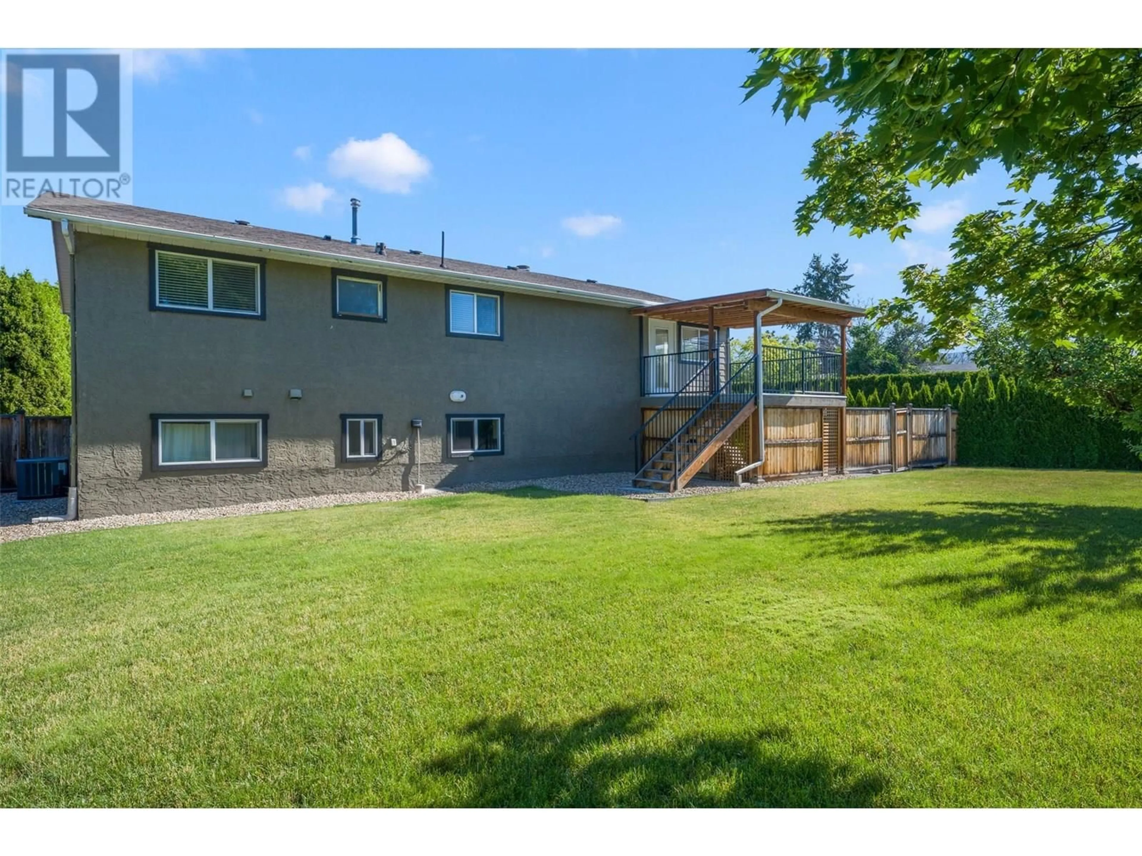 A pic from outside/outdoor area/front of a property/back of a property/a pic from drone, unknown for 1415 RENFREW ROAD, Kelowna British Columbia V1X5W9