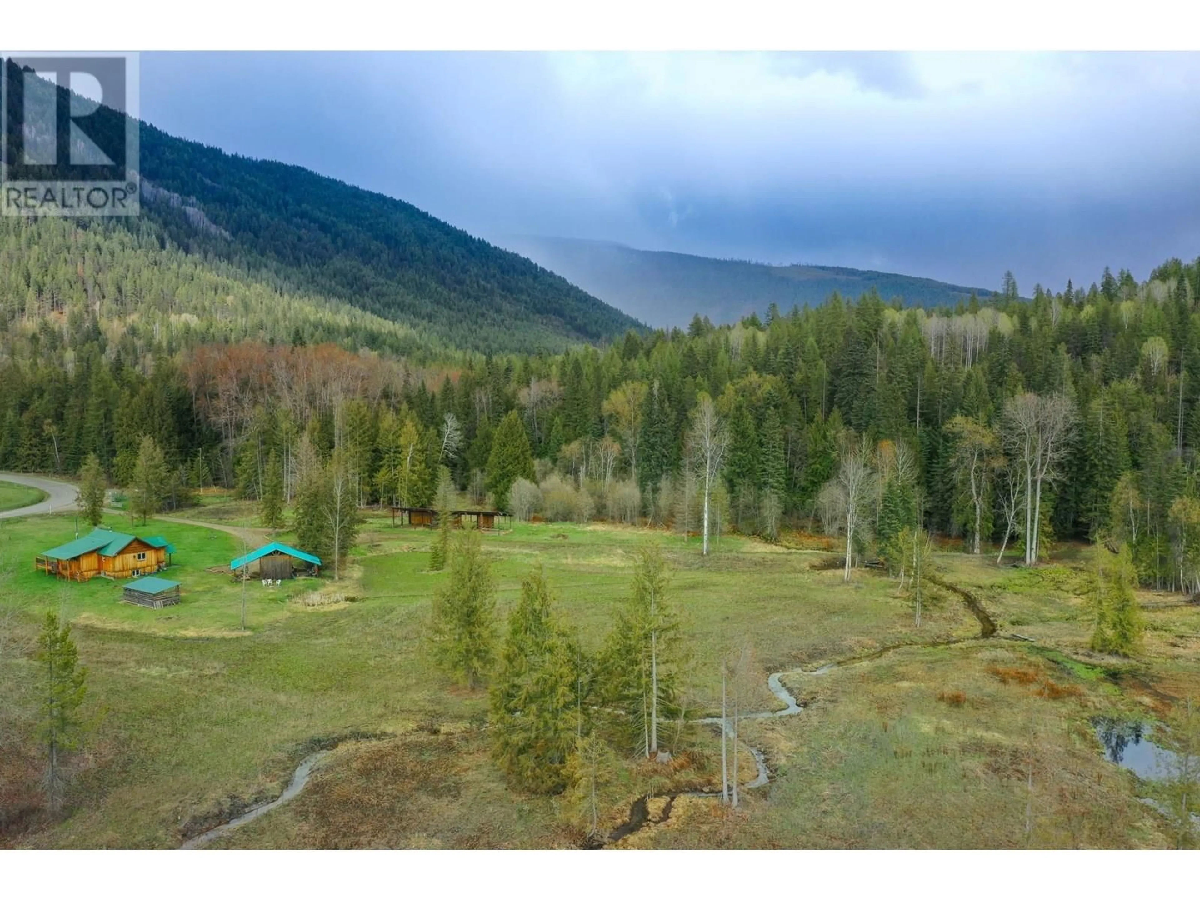 A pic from outside/outdoor area/front of a property/back of a property/a pic from drone, mountain view for 1097 LAKEVIEW ARROW CREEK ROAD, Creston British Columbia V0B1G1