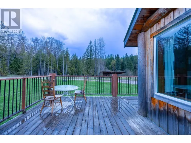 1097 LAKEVIEW ARROW CREEK ROAD, Creston 3