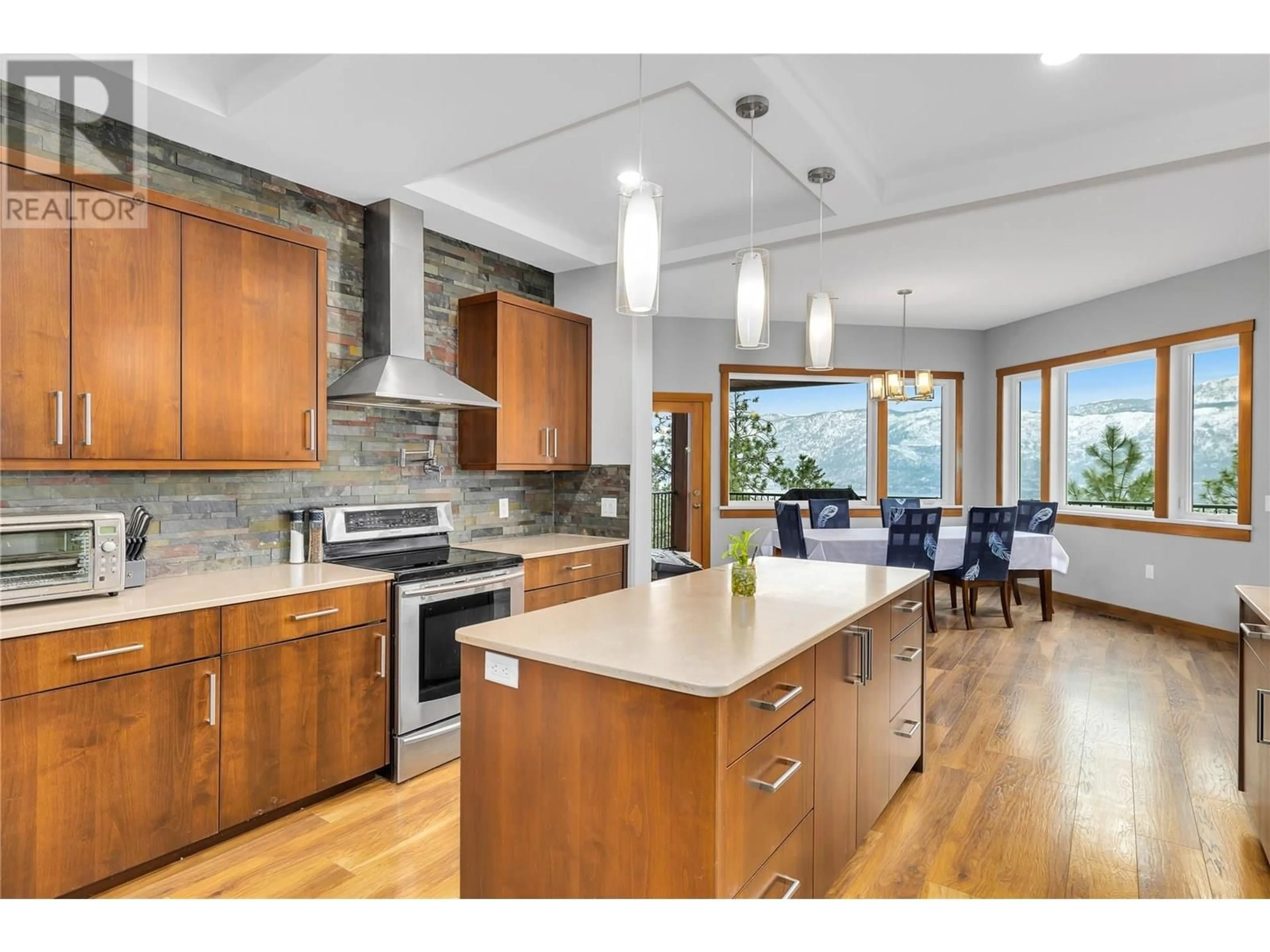 Open concept kitchen, unknown for 13598 TOWNSEND DRIVE, Lake Country British Columbia V4V2S8