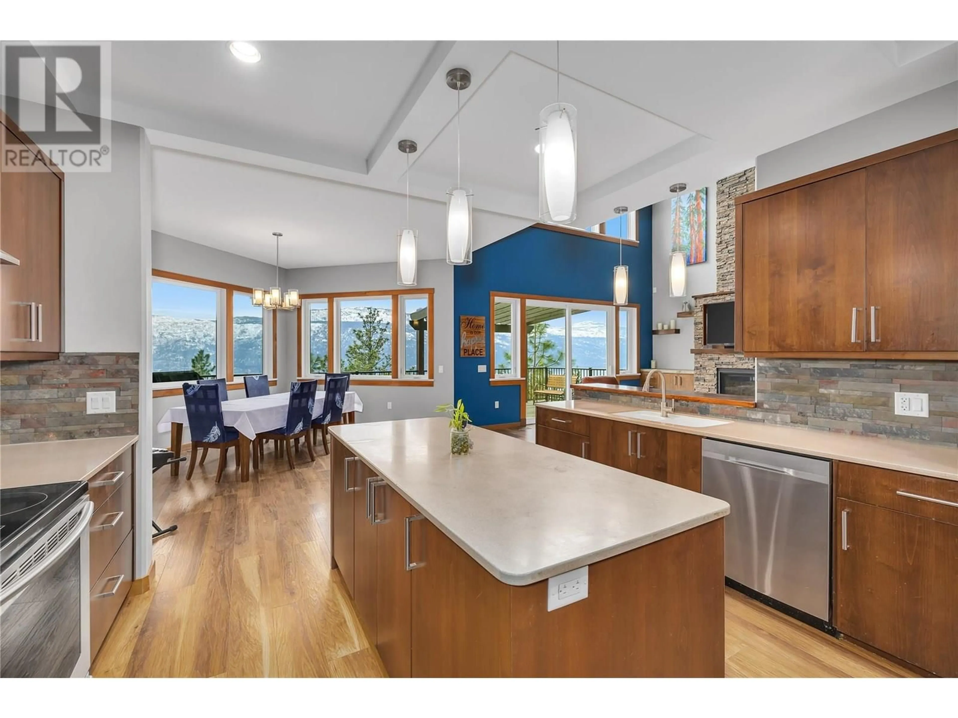 Open concept kitchen, unknown for 13598 TOWNSEND DRIVE, Lake Country British Columbia V4V2S8