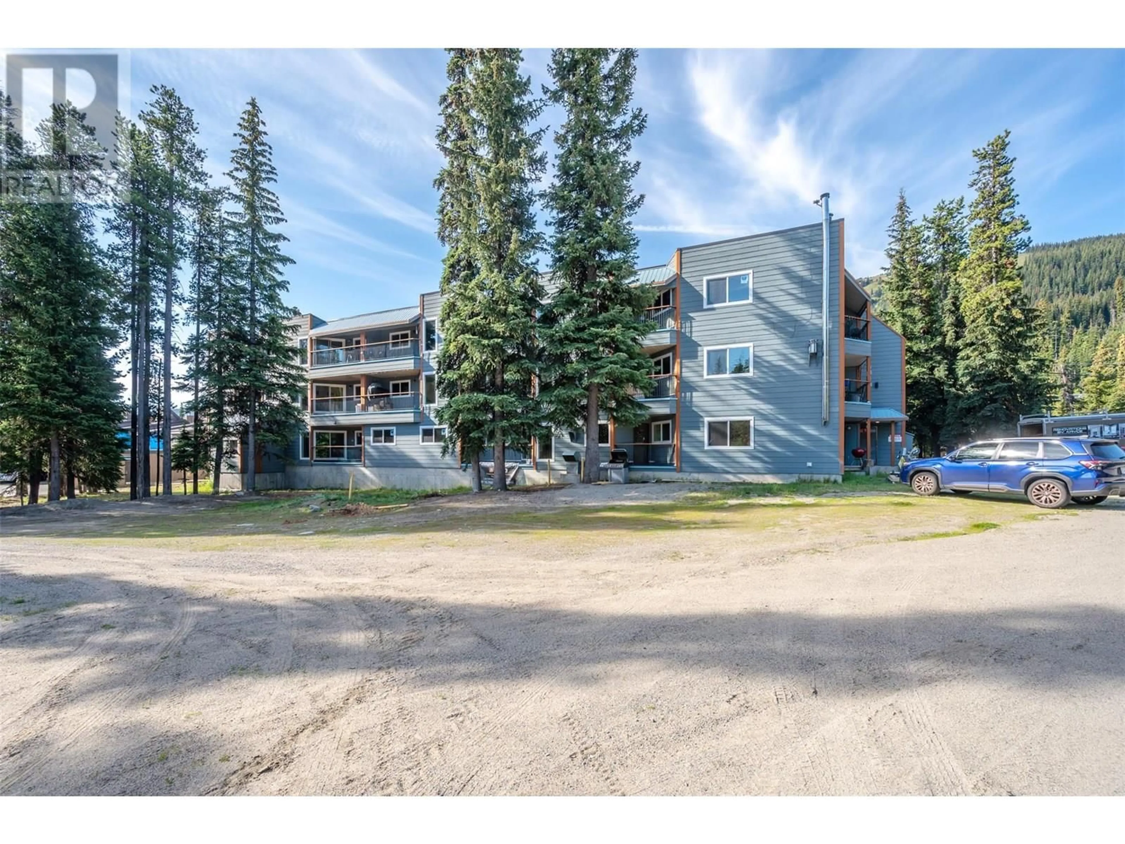 A pic from outside/outdoor area/front of a property/back of a property/a pic from drone, mountain view for 202 - 1191 APEX MOUNTAIN ROAD, Keremeos British Columbia V0H1K0