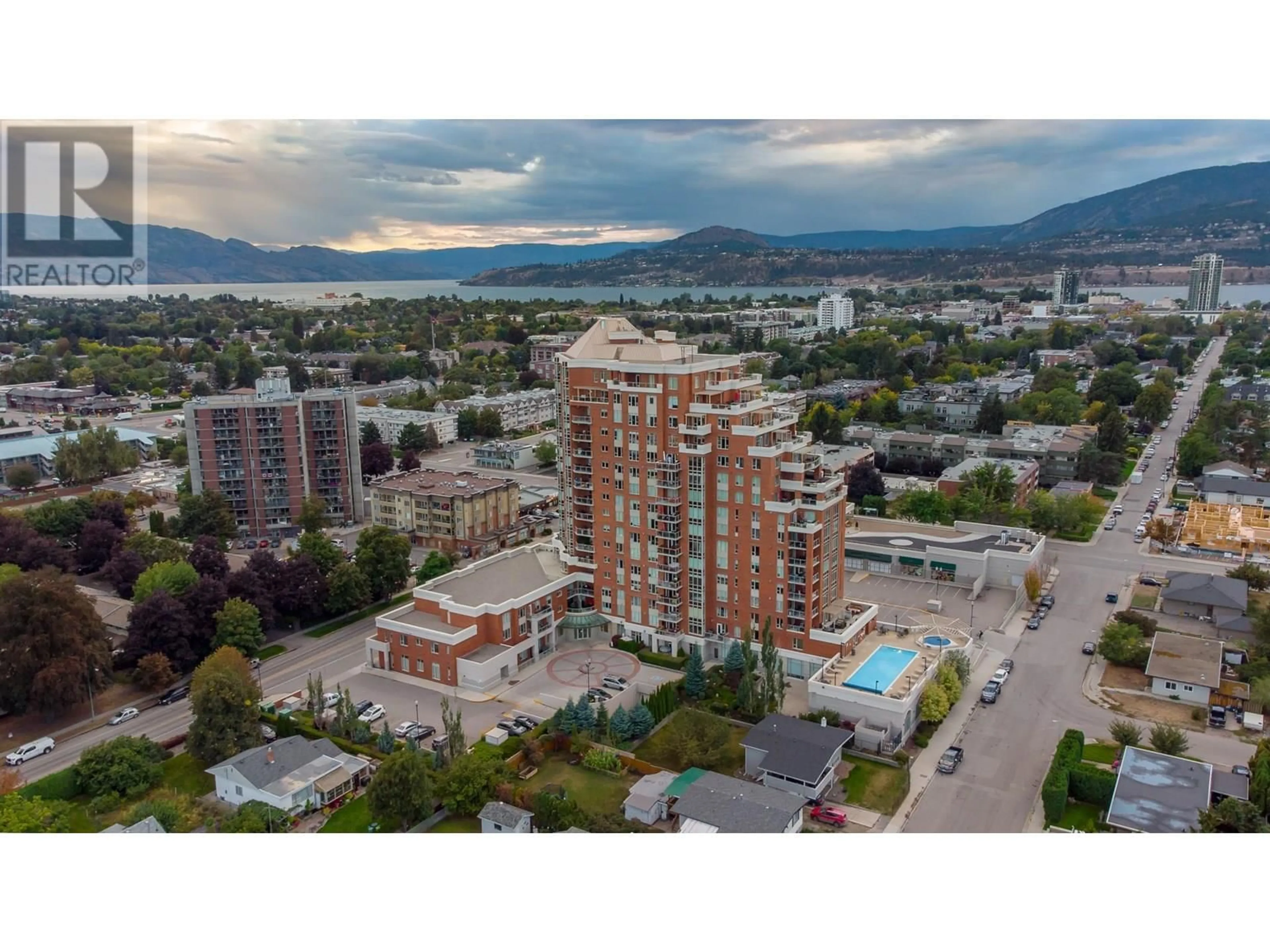 A pic from outside/outdoor area/front of a property/back of a property/a pic from drone, mountain view for 508 - 1160 BERNARD AVENUE, Kelowna British Columbia V1Y6R2