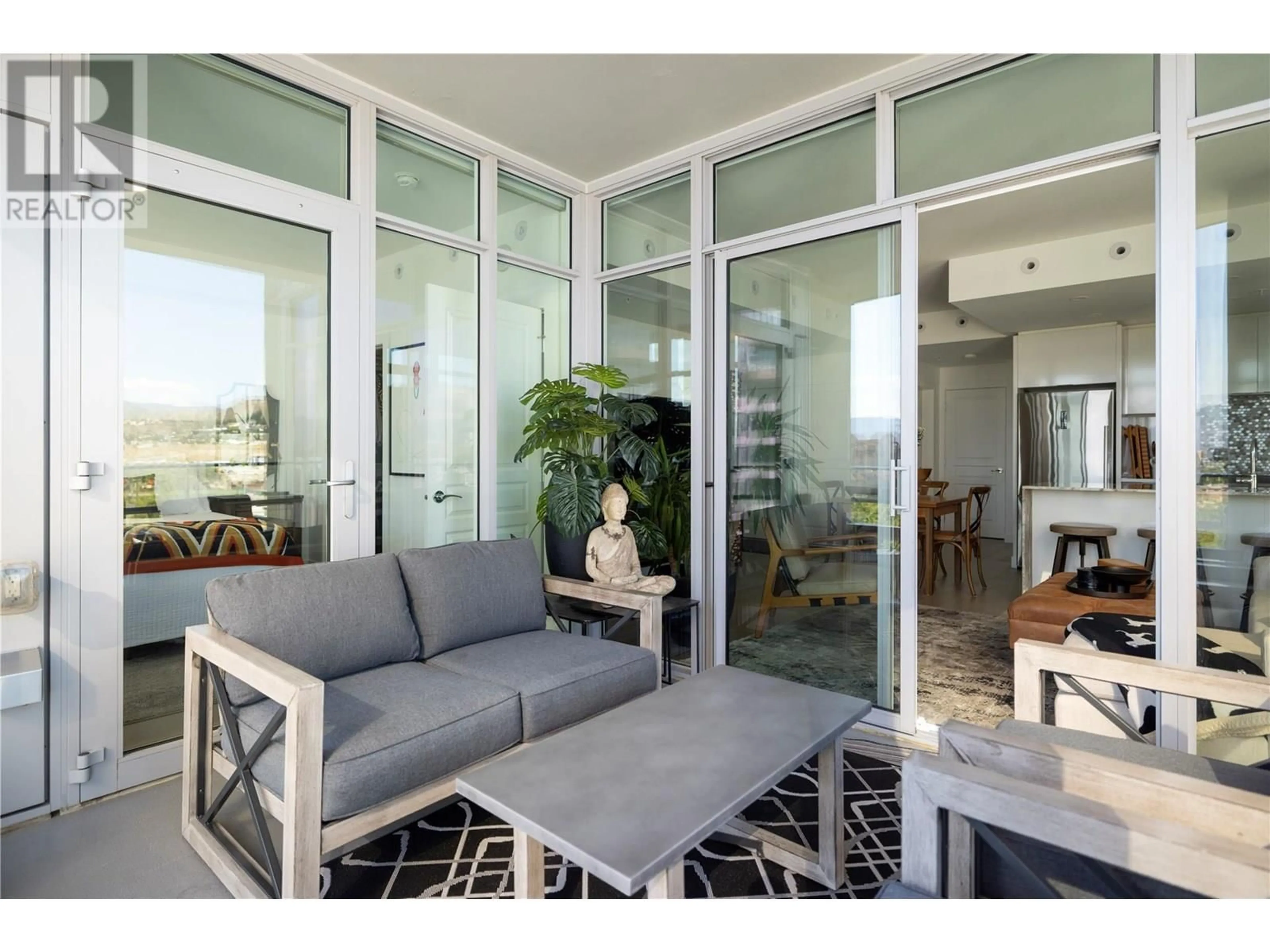Unknown for 705 - 1151 SUNSET DRIVE, Kelowna British Columbia V1Y0G2