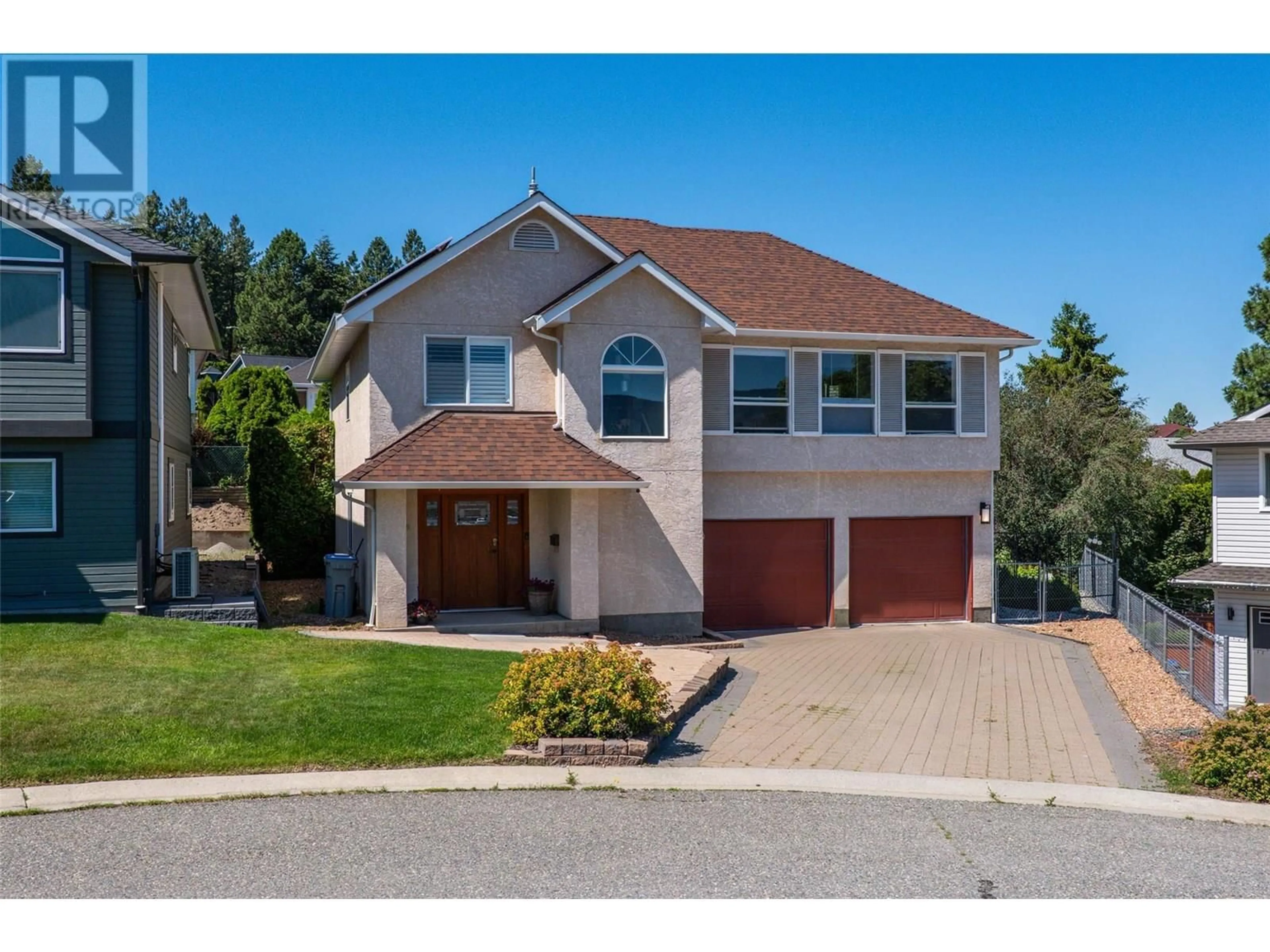 Home with vinyl exterior material, street for 1668 ISKUT PLACE, Kamloops British Columbia V2E2M4