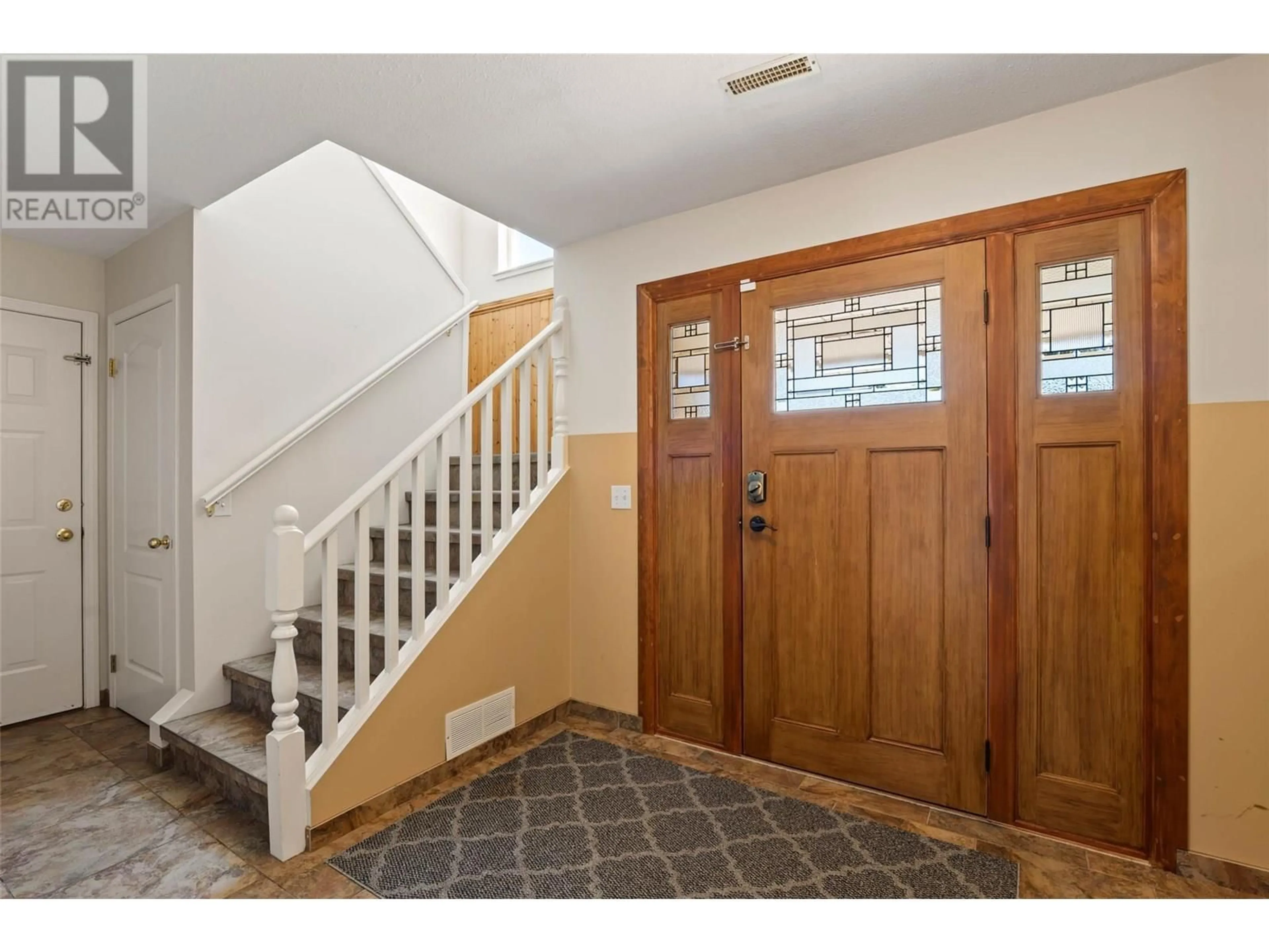 Indoor entryway for 1668 ISKUT PLACE, Kamloops British Columbia V2E2M4
