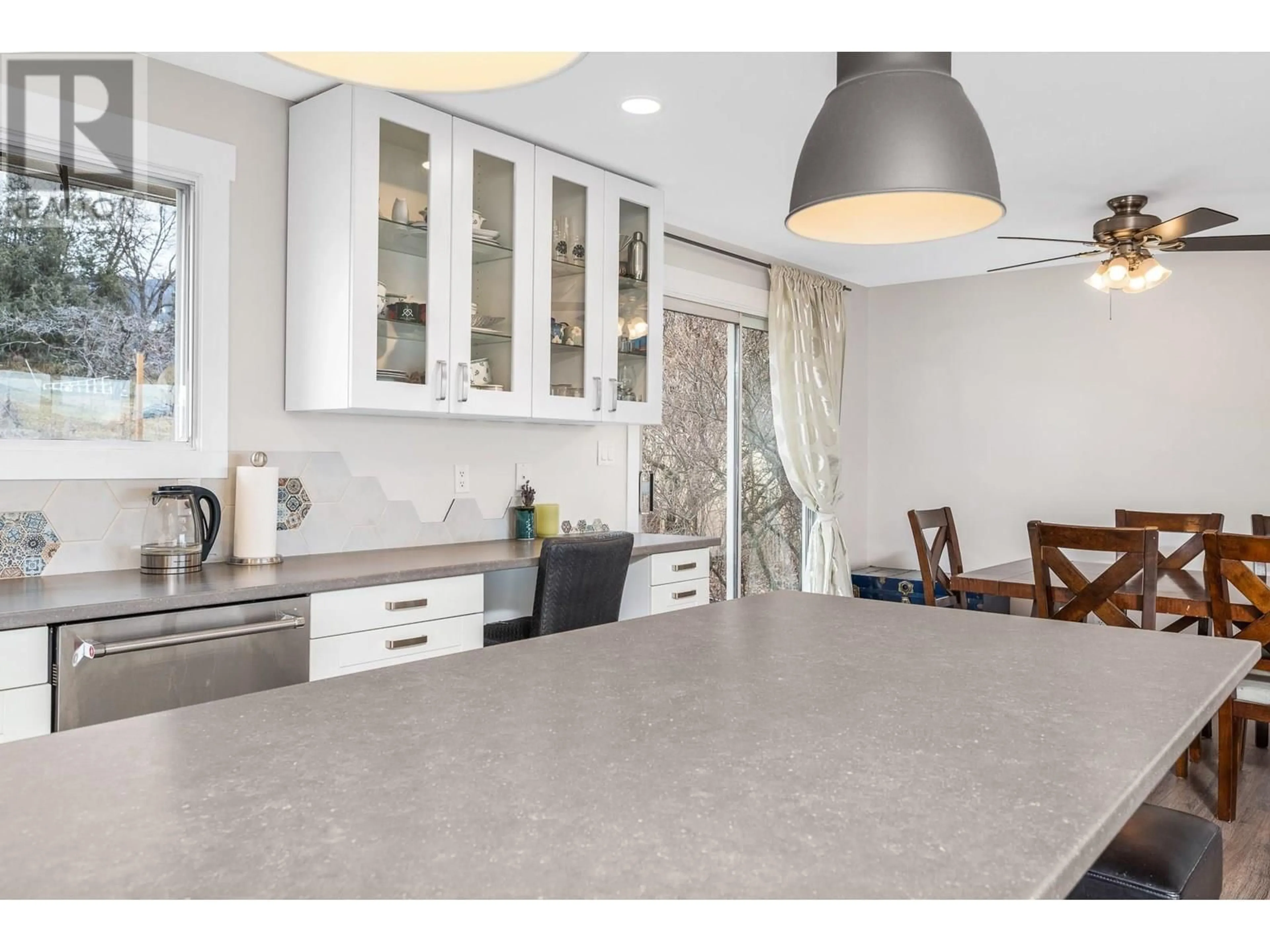 Open concept kitchen, ceramic/tile floor for 5895 COLLISON ROAD, Vernon British Columbia V1B3L4