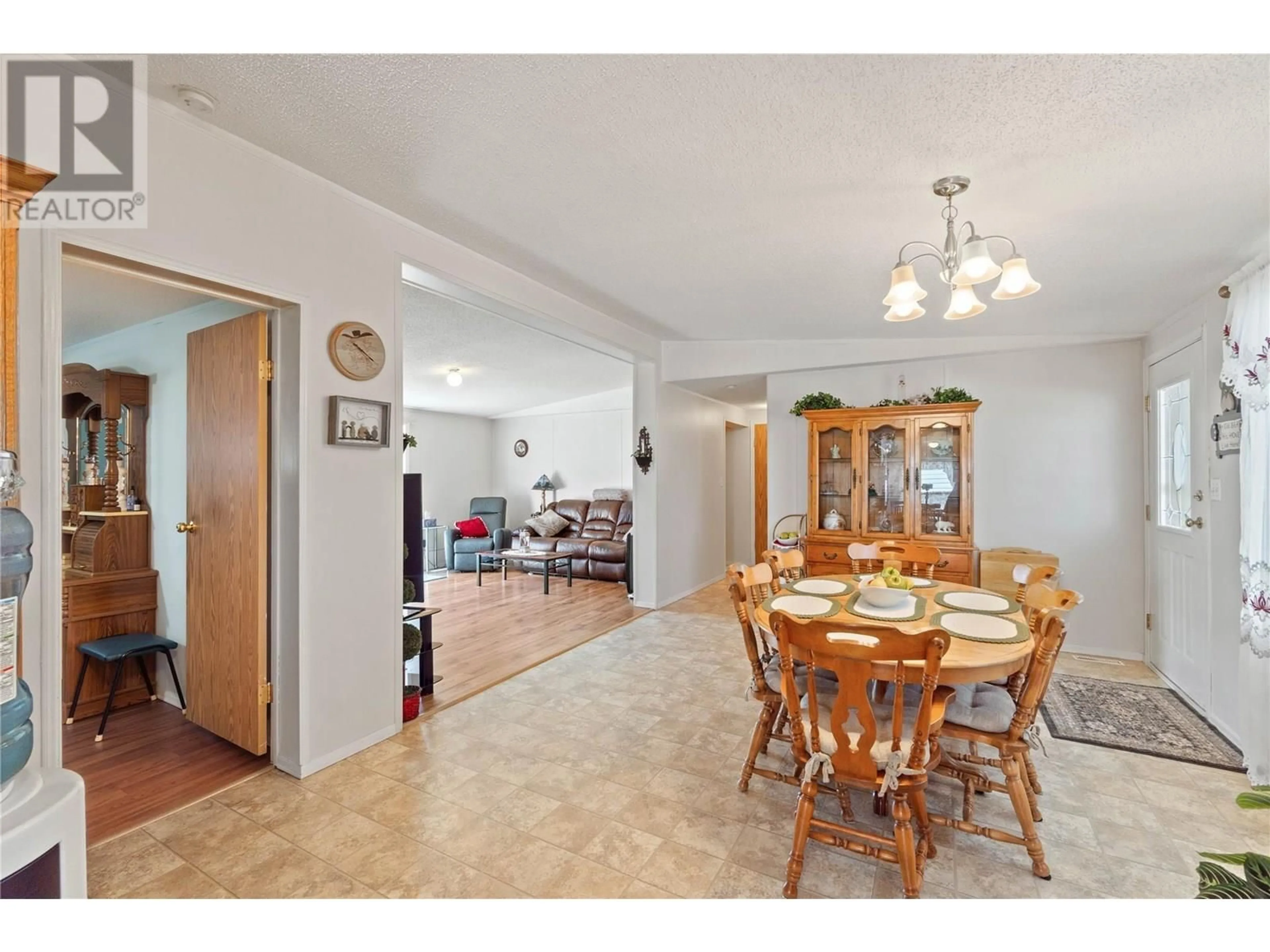 Dining room, unknown for 49 - 240 G & M ROAD, Kamloops British Columbia V2H1P8