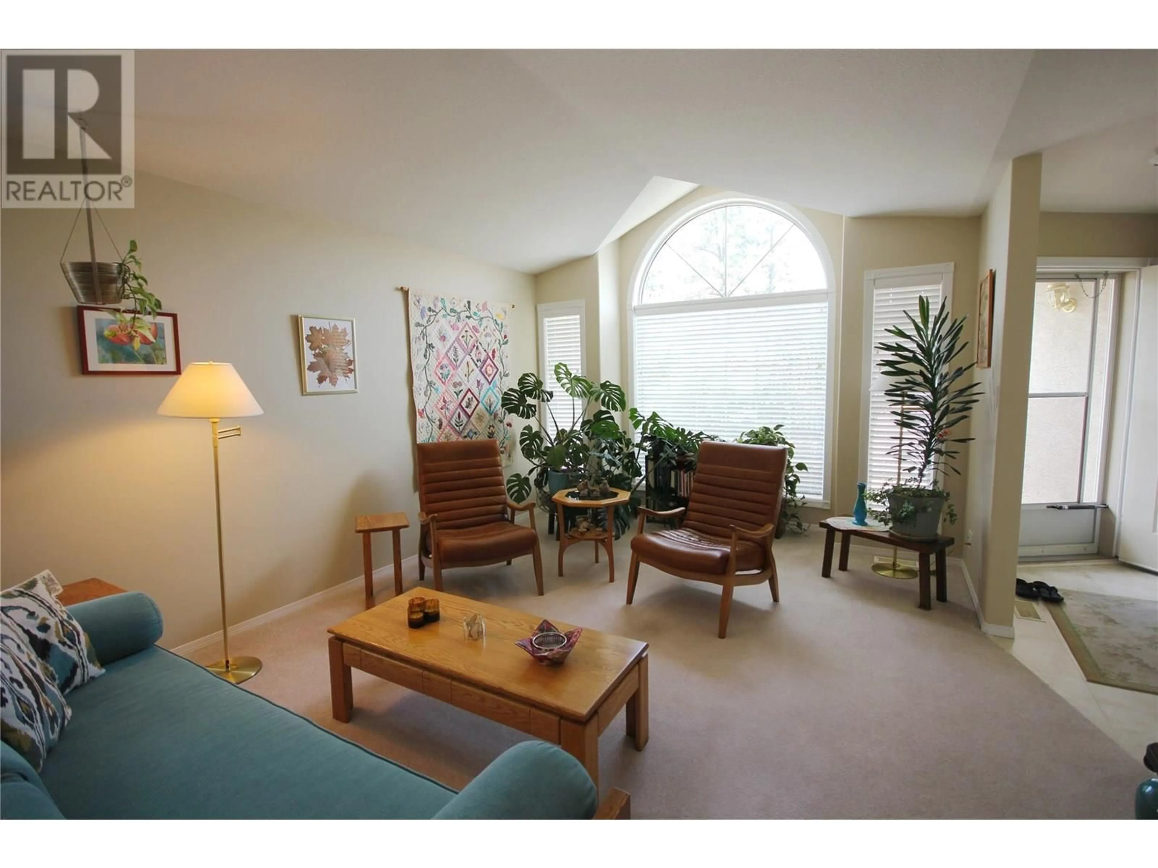 Living room with furniture, unknown for 136 - 1634 CARMI AVENUE, Penticton British Columbia V2A8K5
