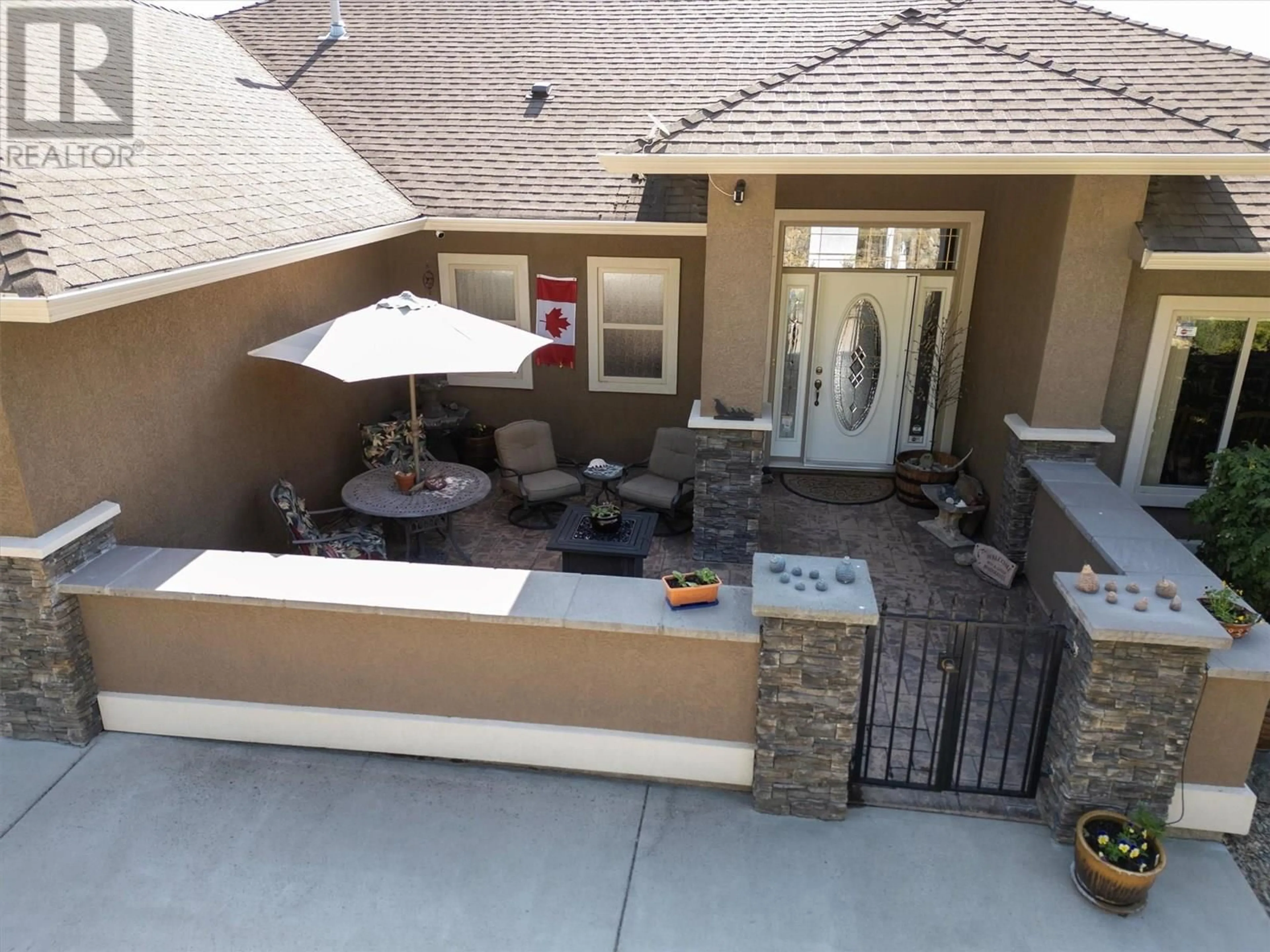 Patio, street for 6469 BULYEA AVENUE, Peachland British Columbia V0H1X7