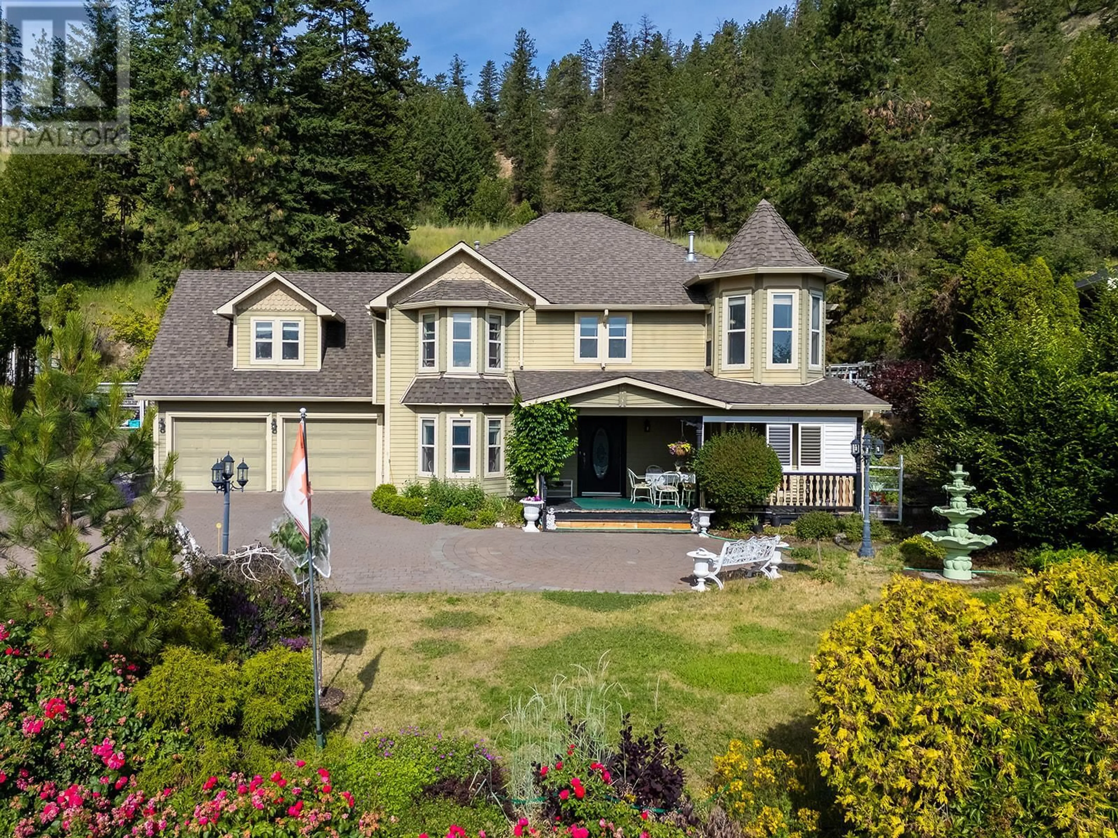 Home with vinyl exterior material, unknown for 1282 LAKEVIEW COVE PLACE, West Kelowna British Columbia V1Z3P6