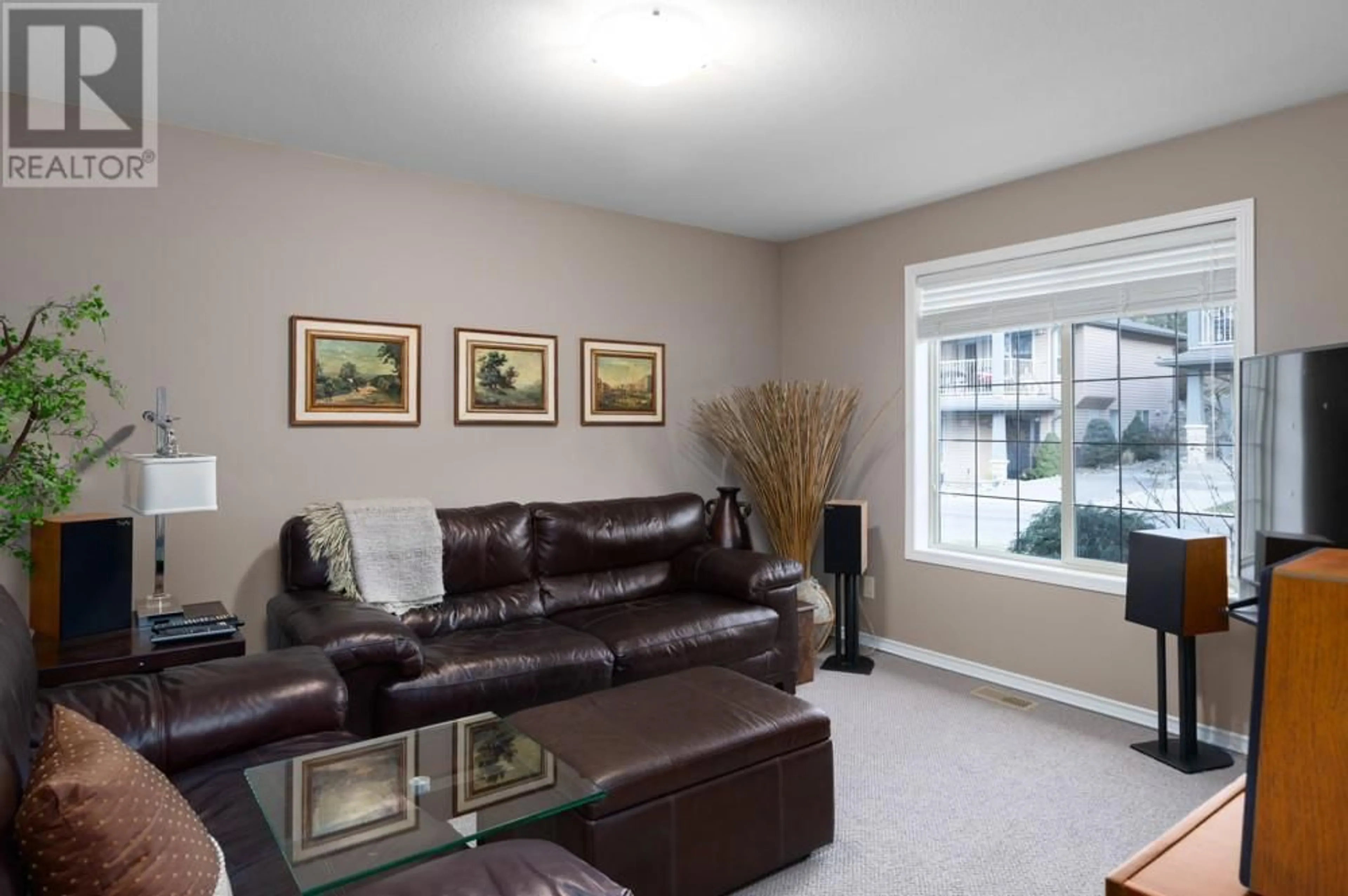 Living room with furniture, unknown for 21 - 3512 RIDGE BOULEVARD, West Kelowna British Columbia V4T2X5