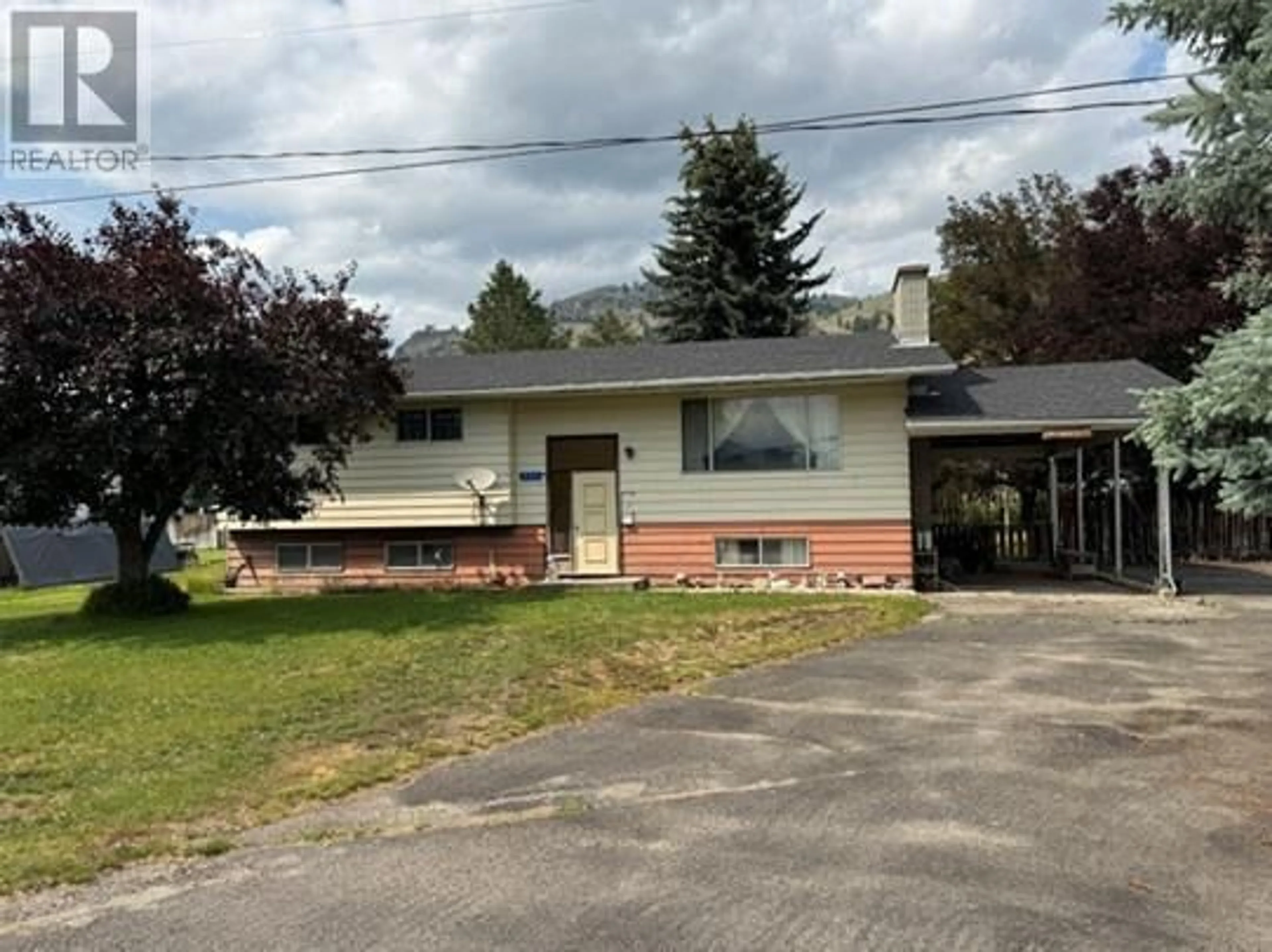 Unknown for 509 7TH AVENUE, Midway British Columbia V0H1M0