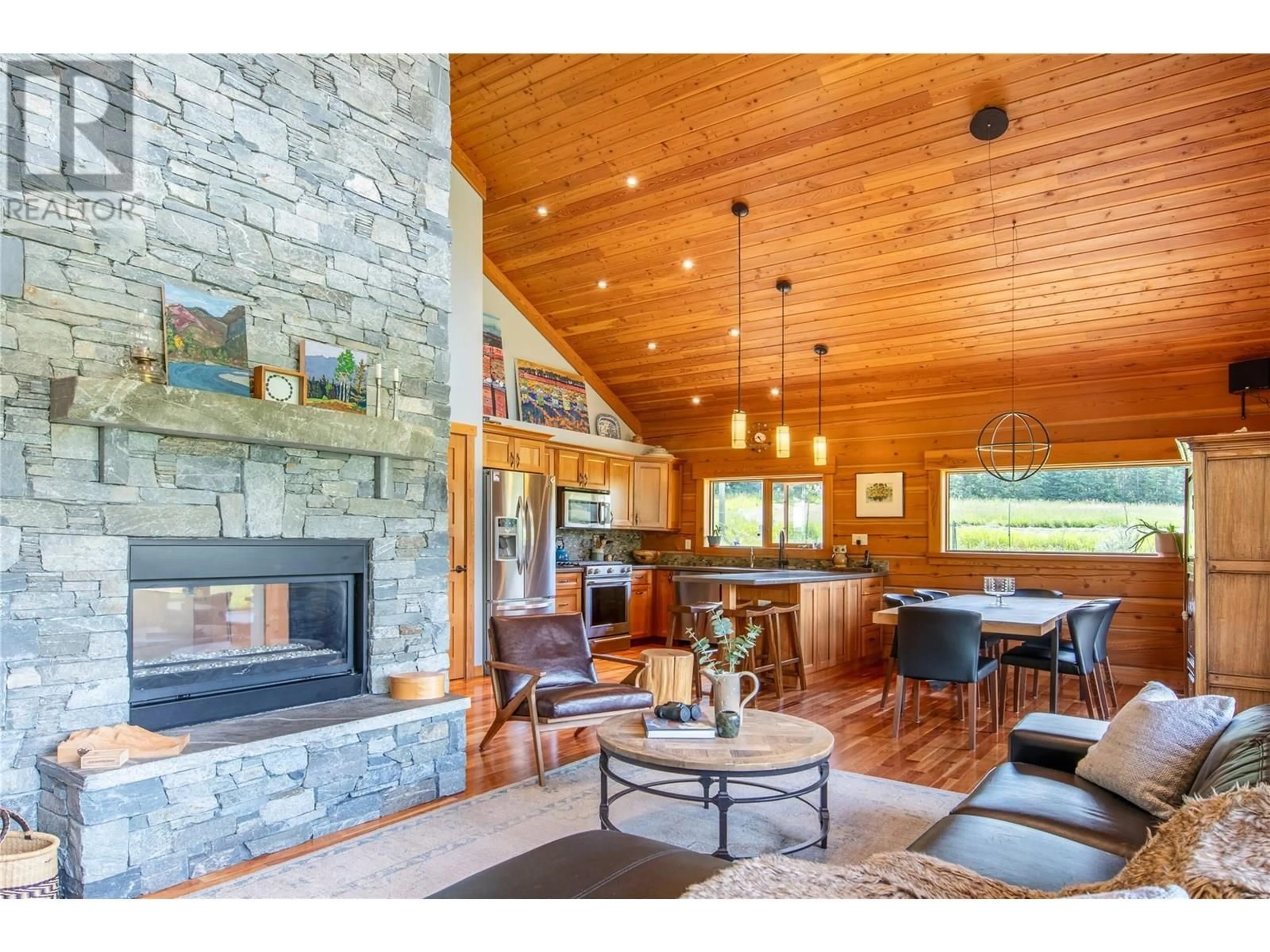 Unknown for 2550 KETTLESTON ROAD, Golden British Columbia V0A1H1