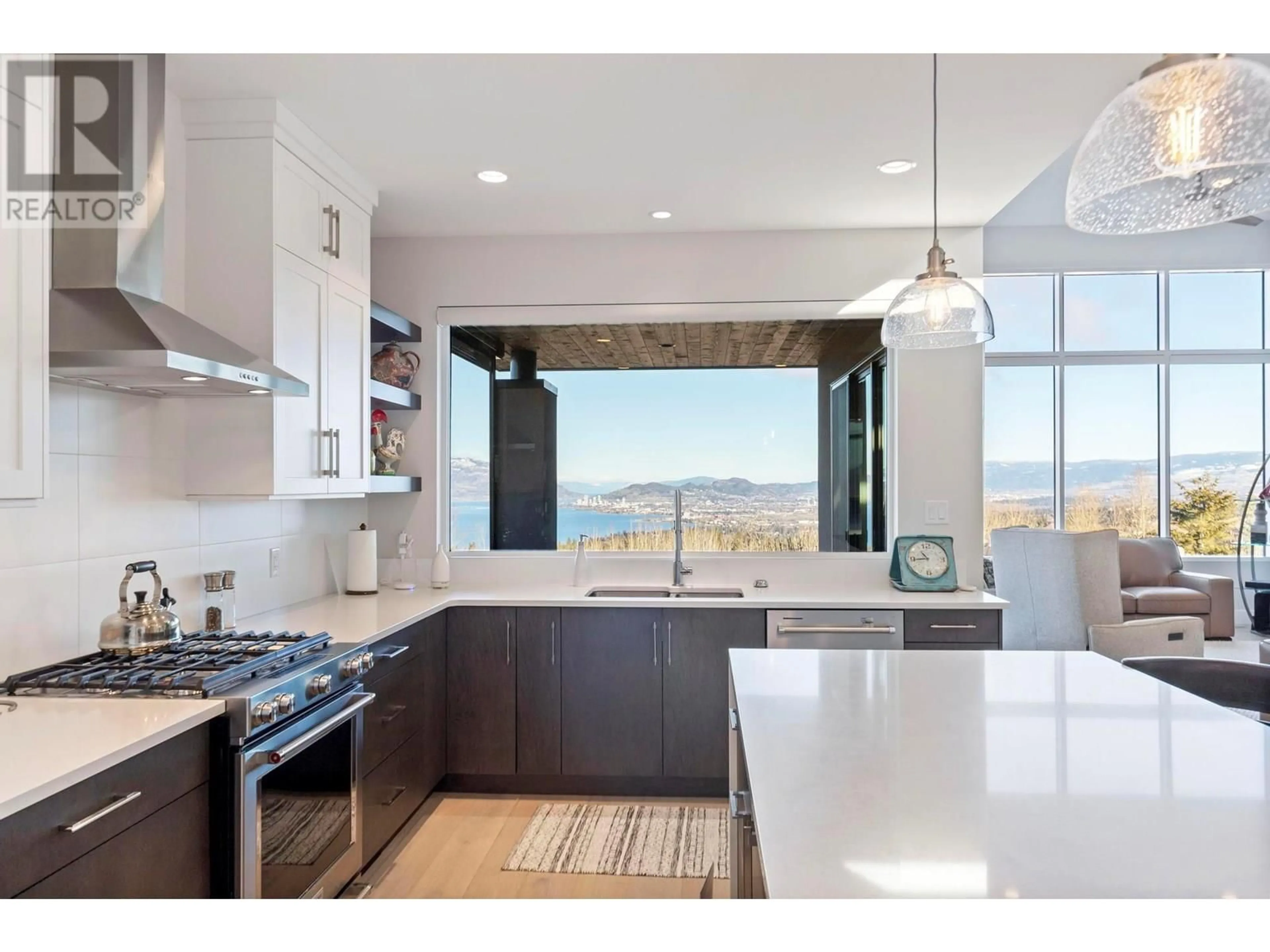 Contemporary kitchen, ceramic/tile floor for 484 SPARROW HAWK COURT, Kelowna British Columbia V1W0A6