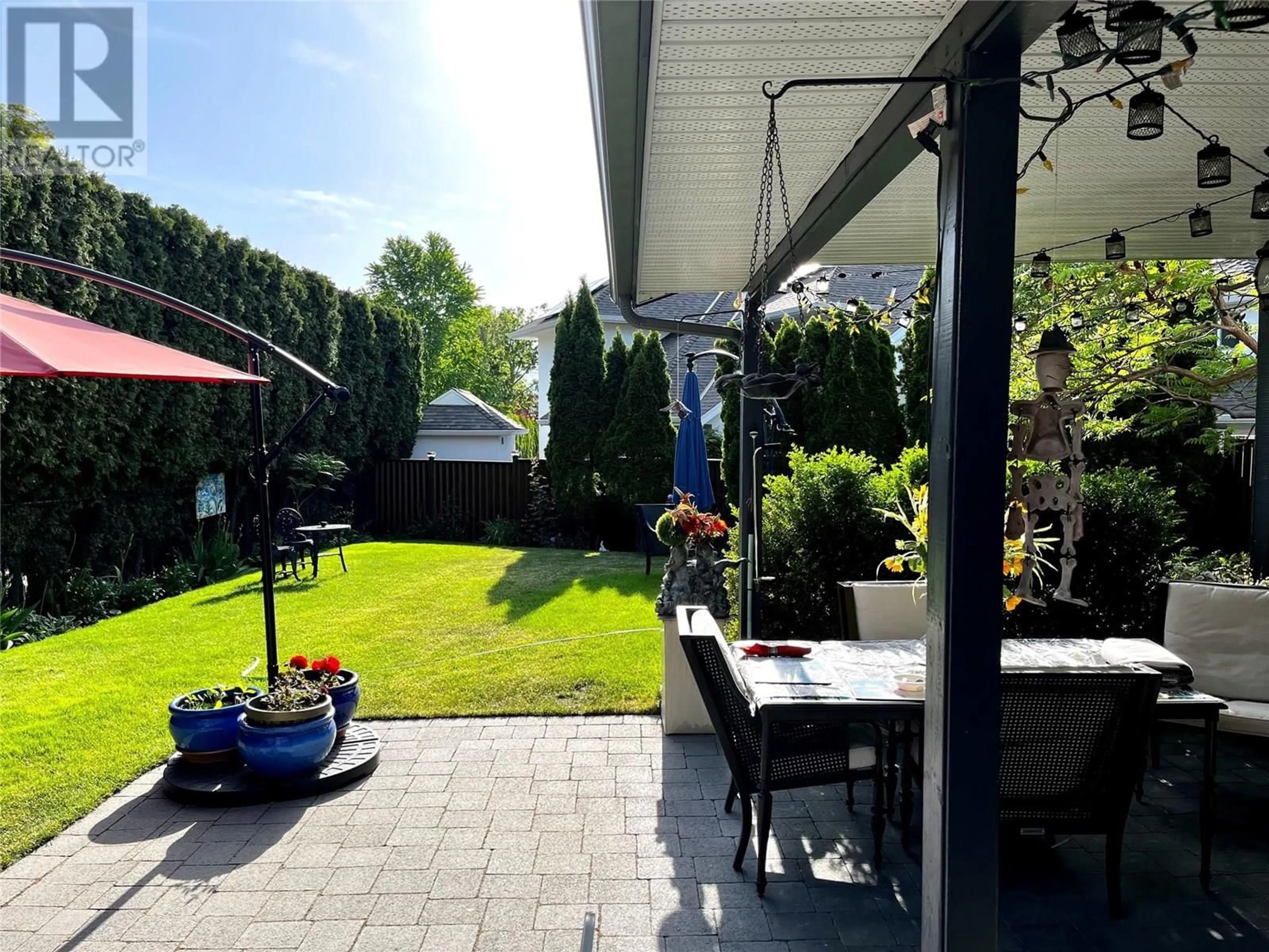 Patio, street for 437 DUKE COURT, Kelowna British Columbia V1W3A2