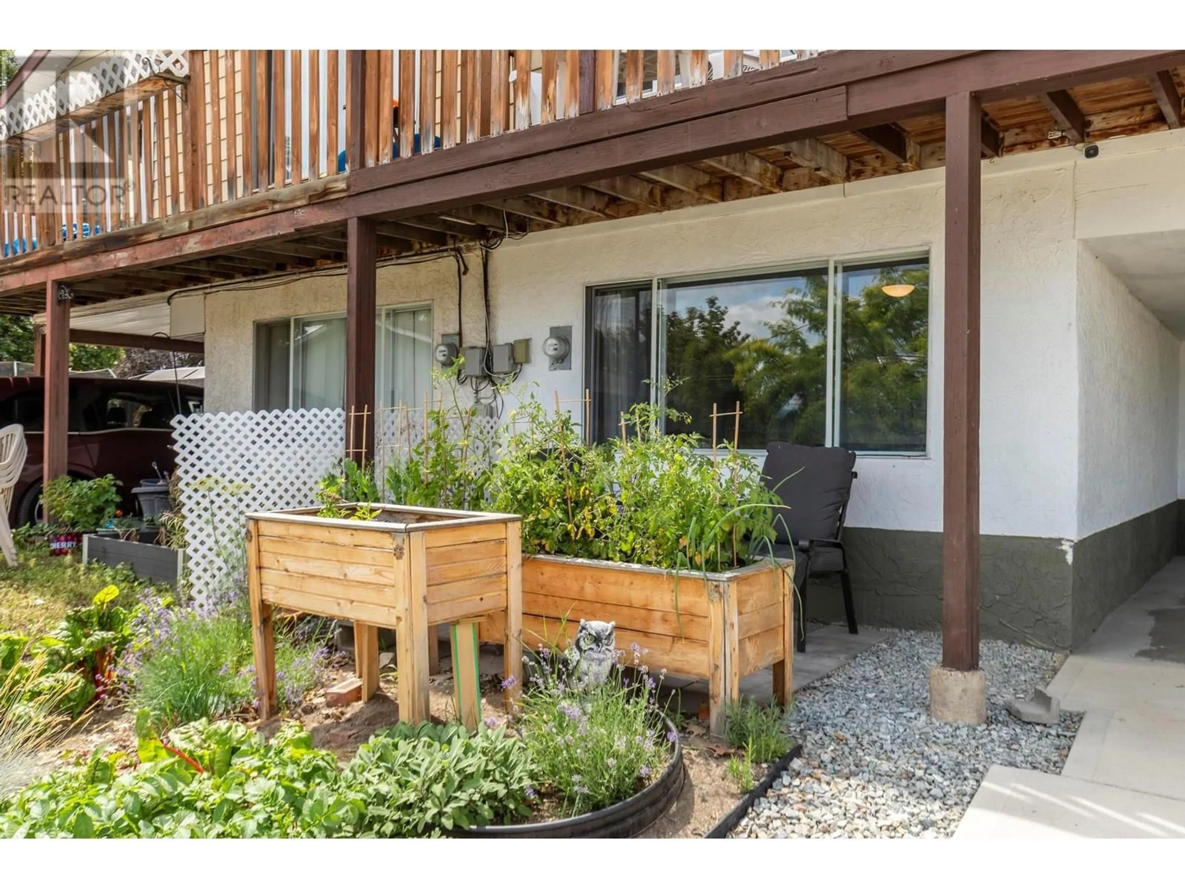 Patio, street for 3414 LOGAN COURT, West Kelowna British Columbia V4T1N4