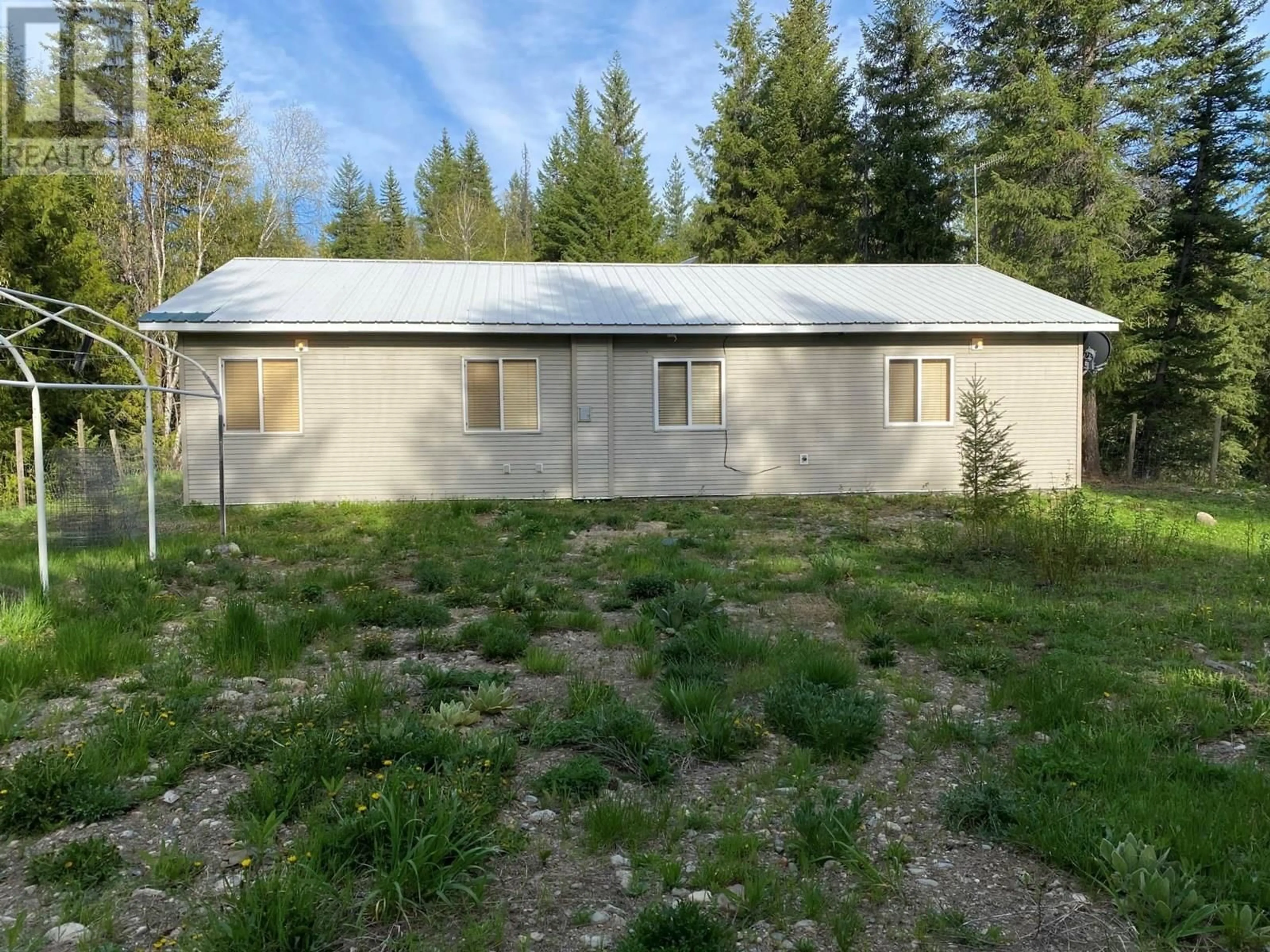 Unknown for 3325 BARRIERE SOUTH ROAD, Barriere British Columbia V0E1E0