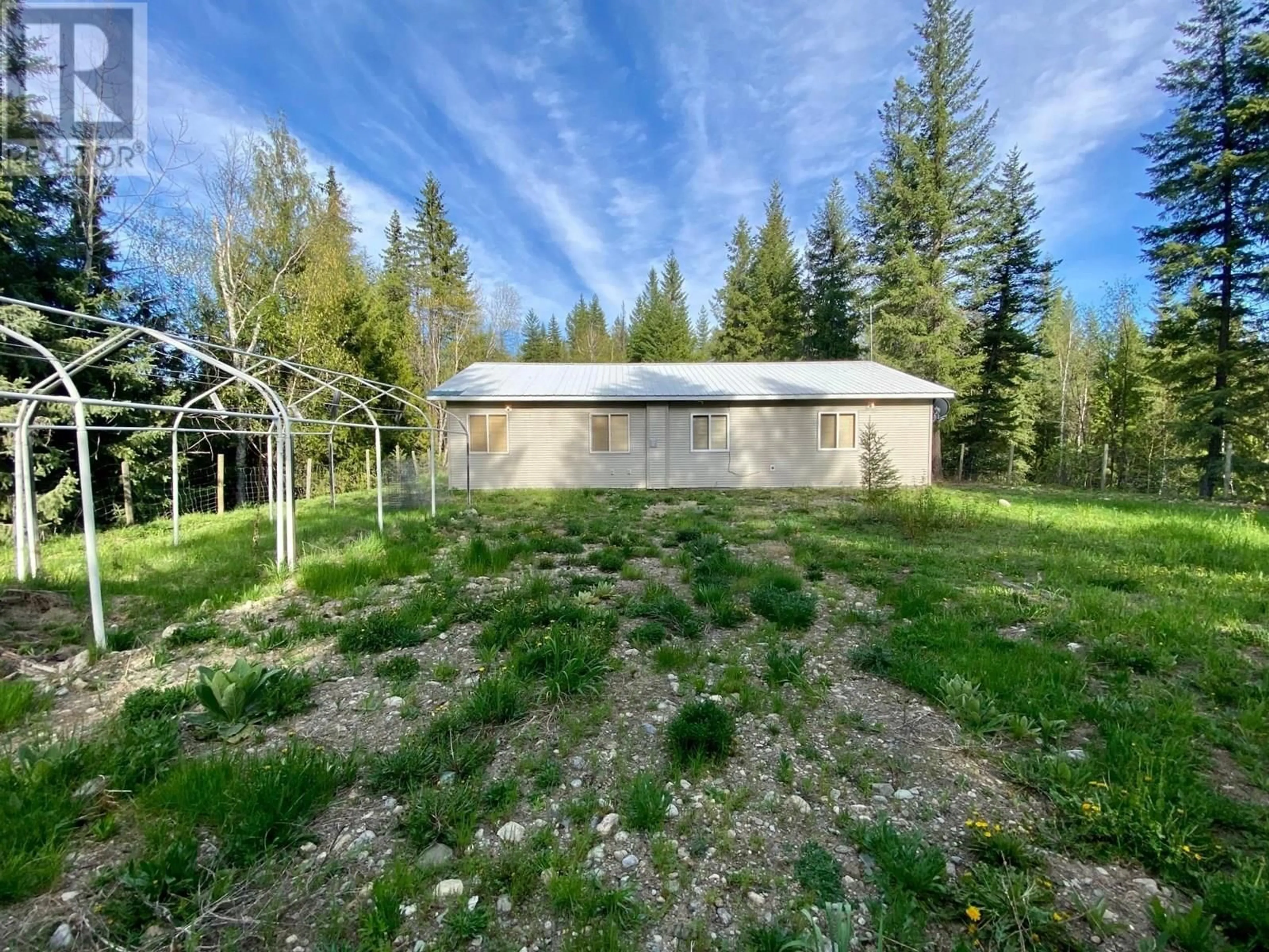 Shed for 3325 BARRIERE SOUTH ROAD, Barriere British Columbia V0E1E0