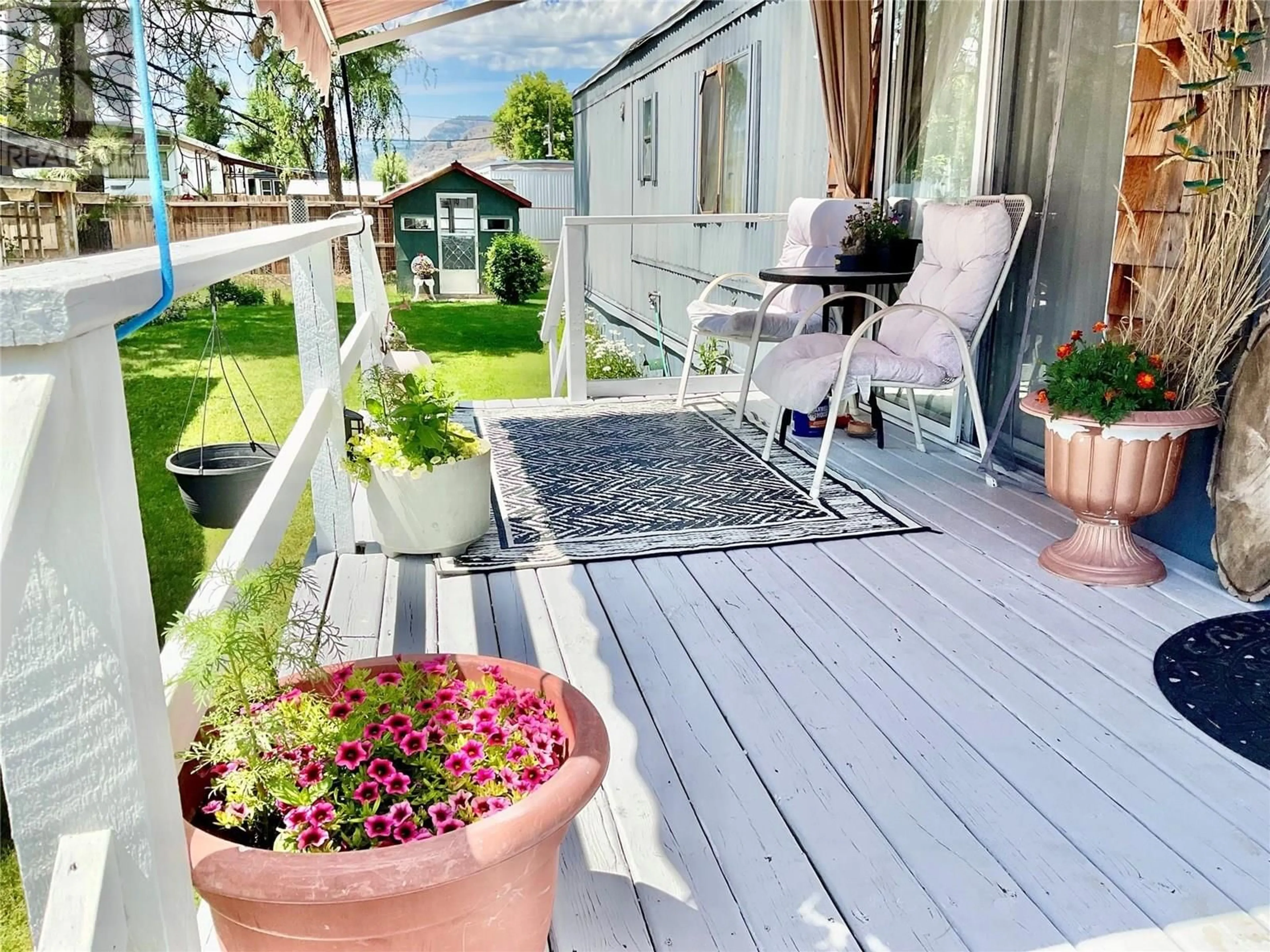 Patio, street for 6D - 925 THIRTEENTH AVENUE, Midway British Columbia V0H1M0