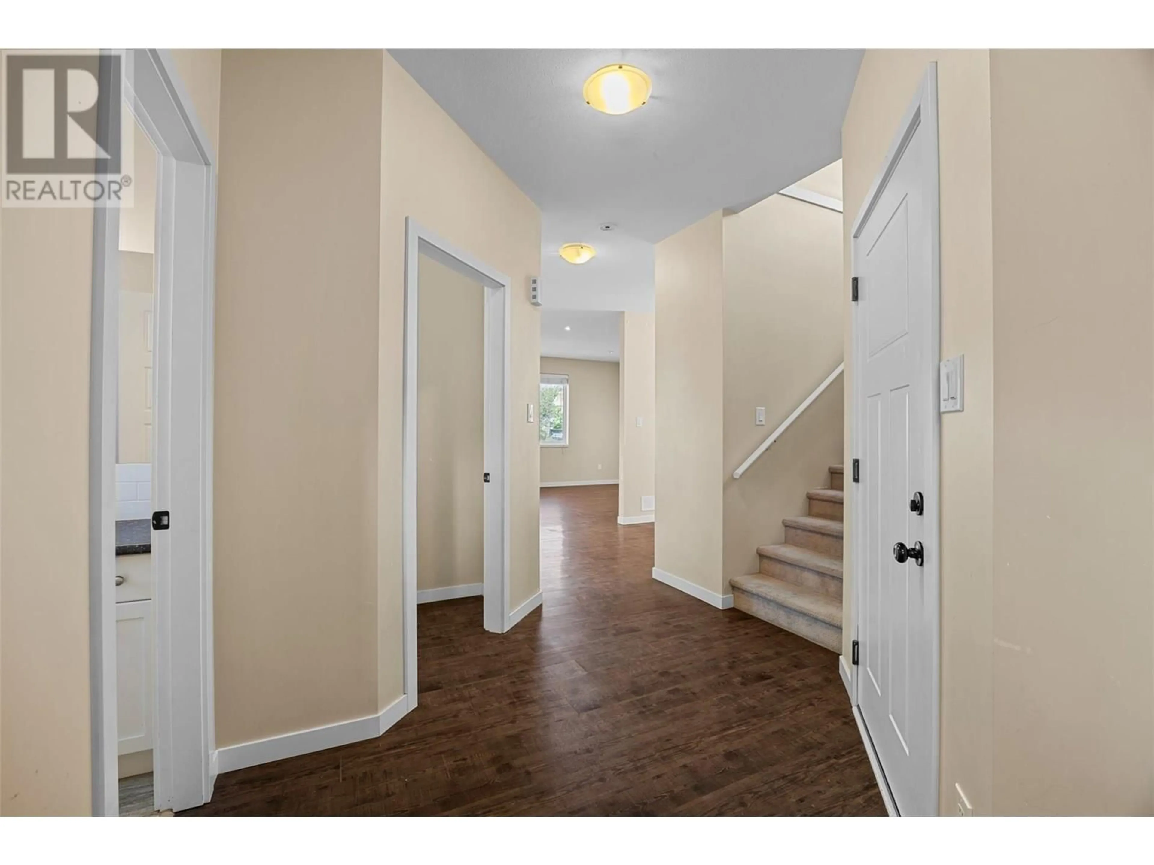 Indoor entryway for 1605 PHILLIPS STREET, Merritt British Columbia V1K0B8